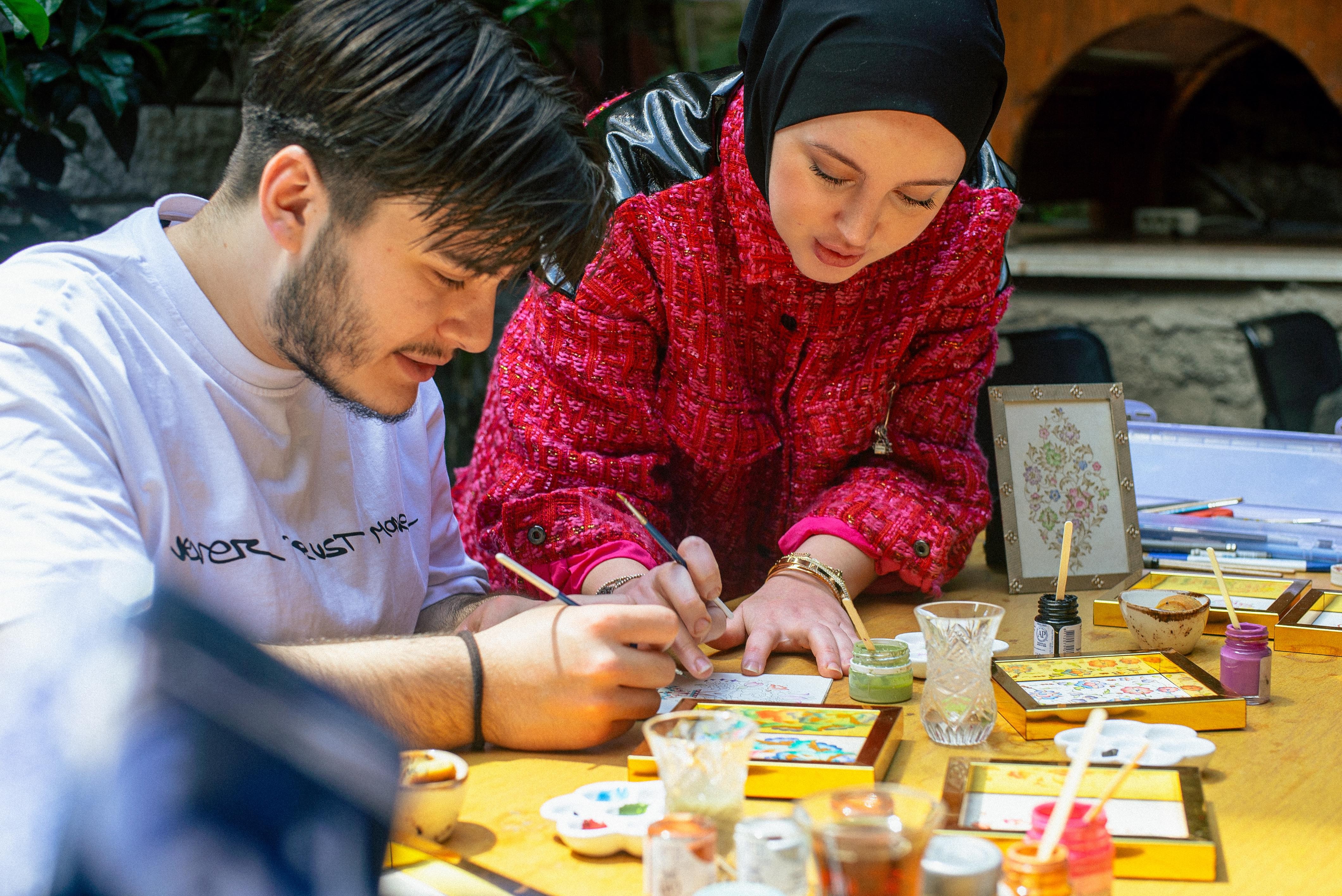 Istanbul: Ottoman Illumination & Gold Art Class w/ Snacks