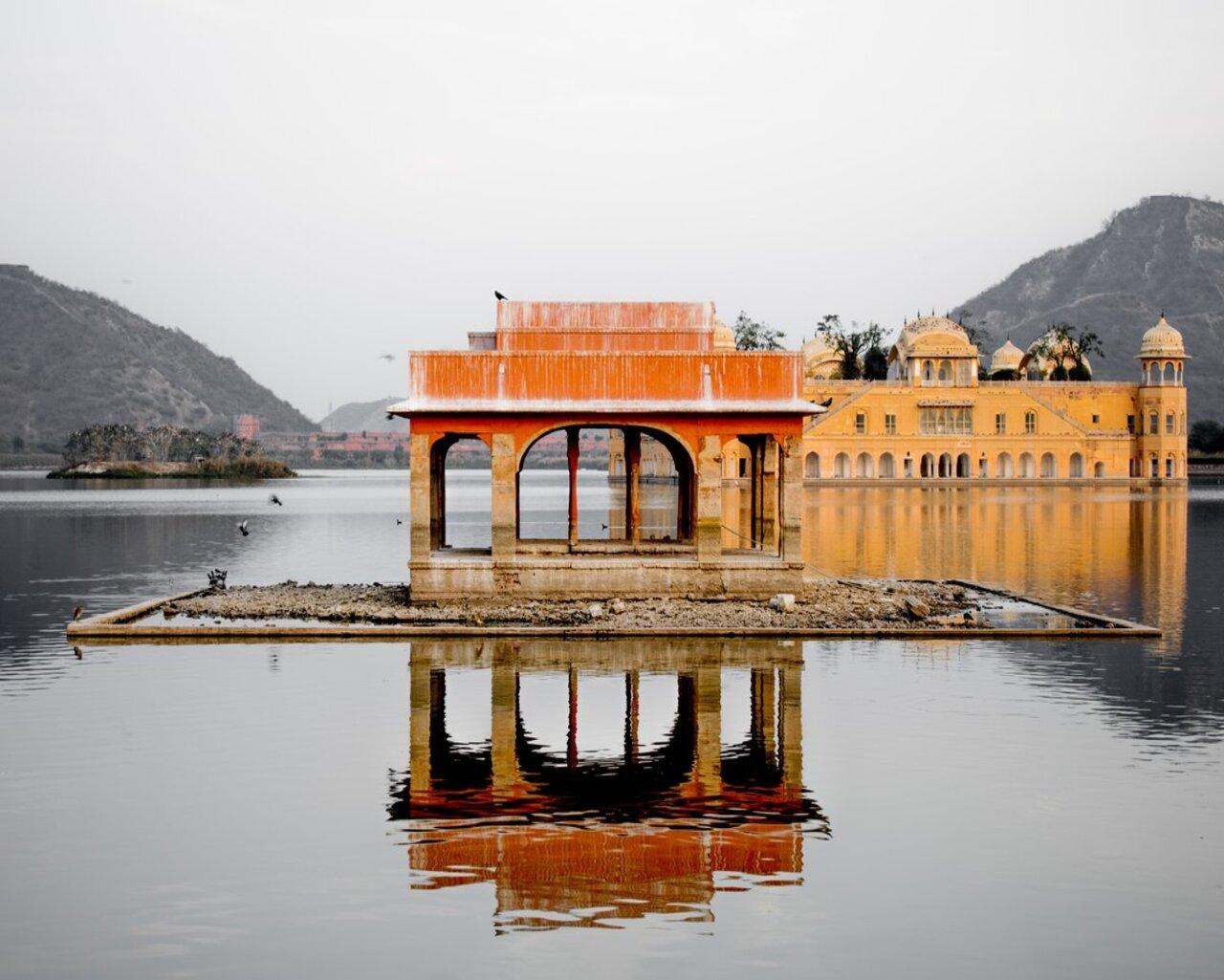 Transfer Agra to Jaipur Via Fatehpur Sikri & Stepwell 2