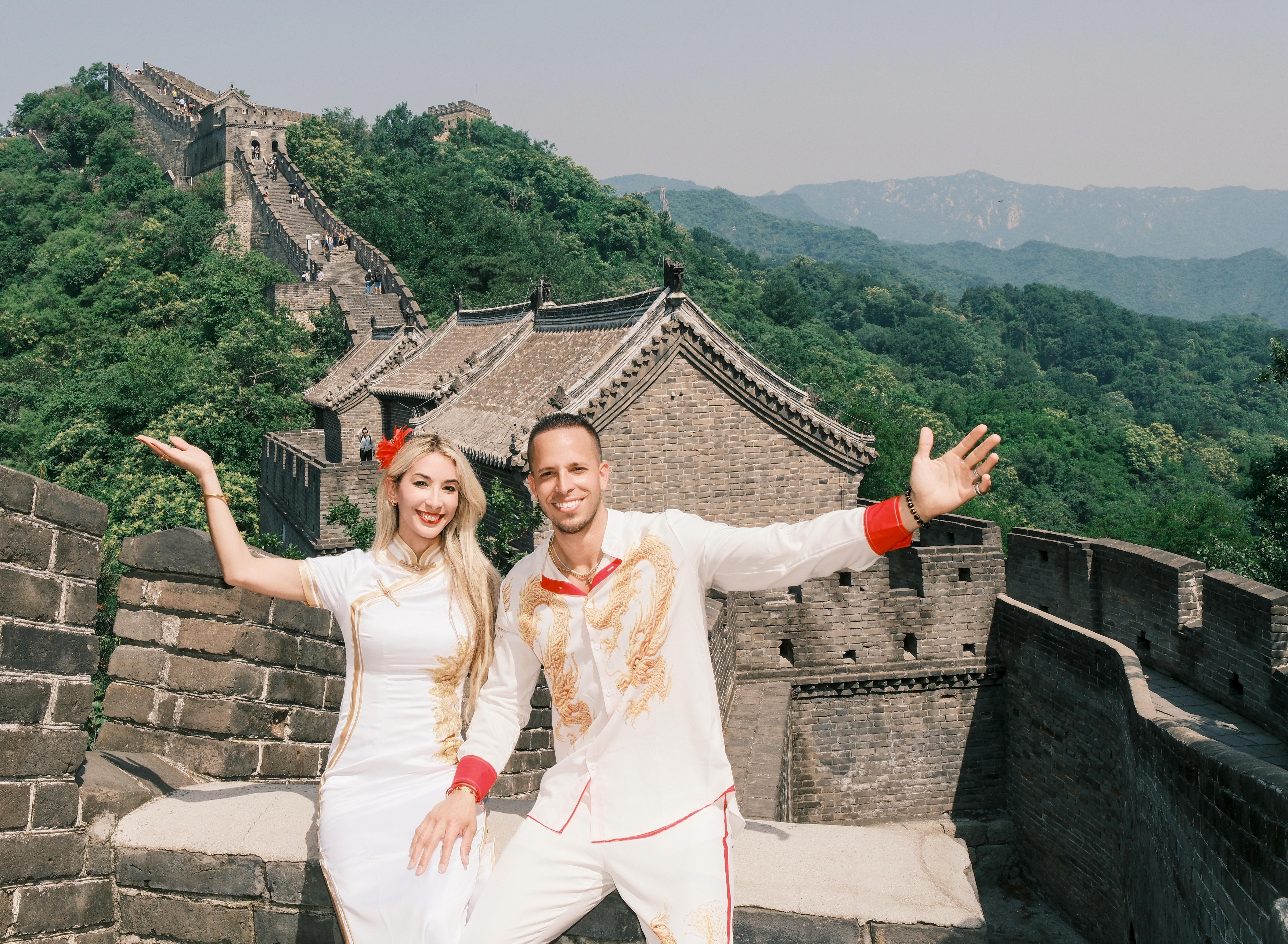 Forbidden City & Mutianyu Great Wall Tour w/ Multi-language