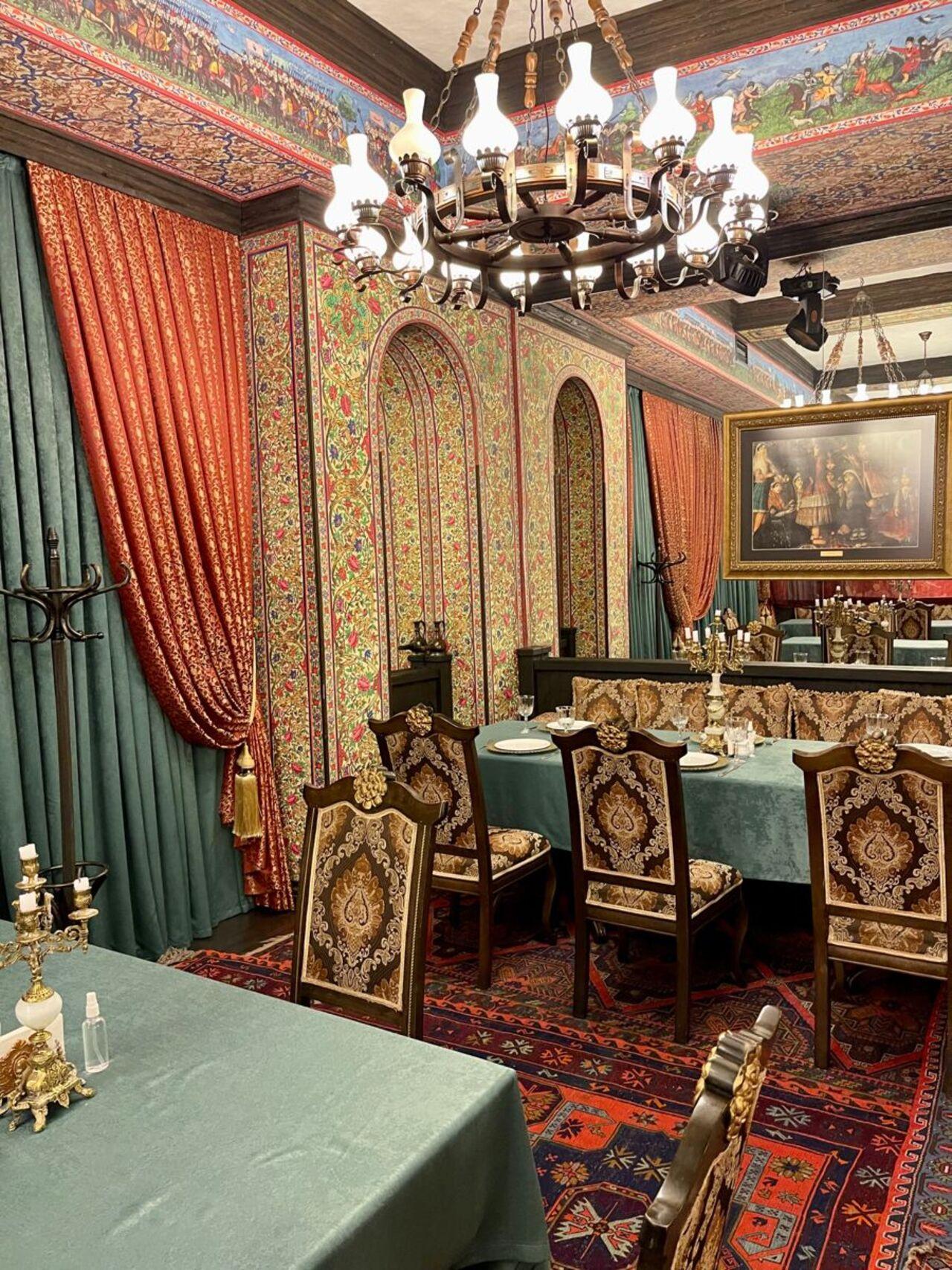 Baku Food Tour: Local Market, Tea House & Azerbaijani Feast 3