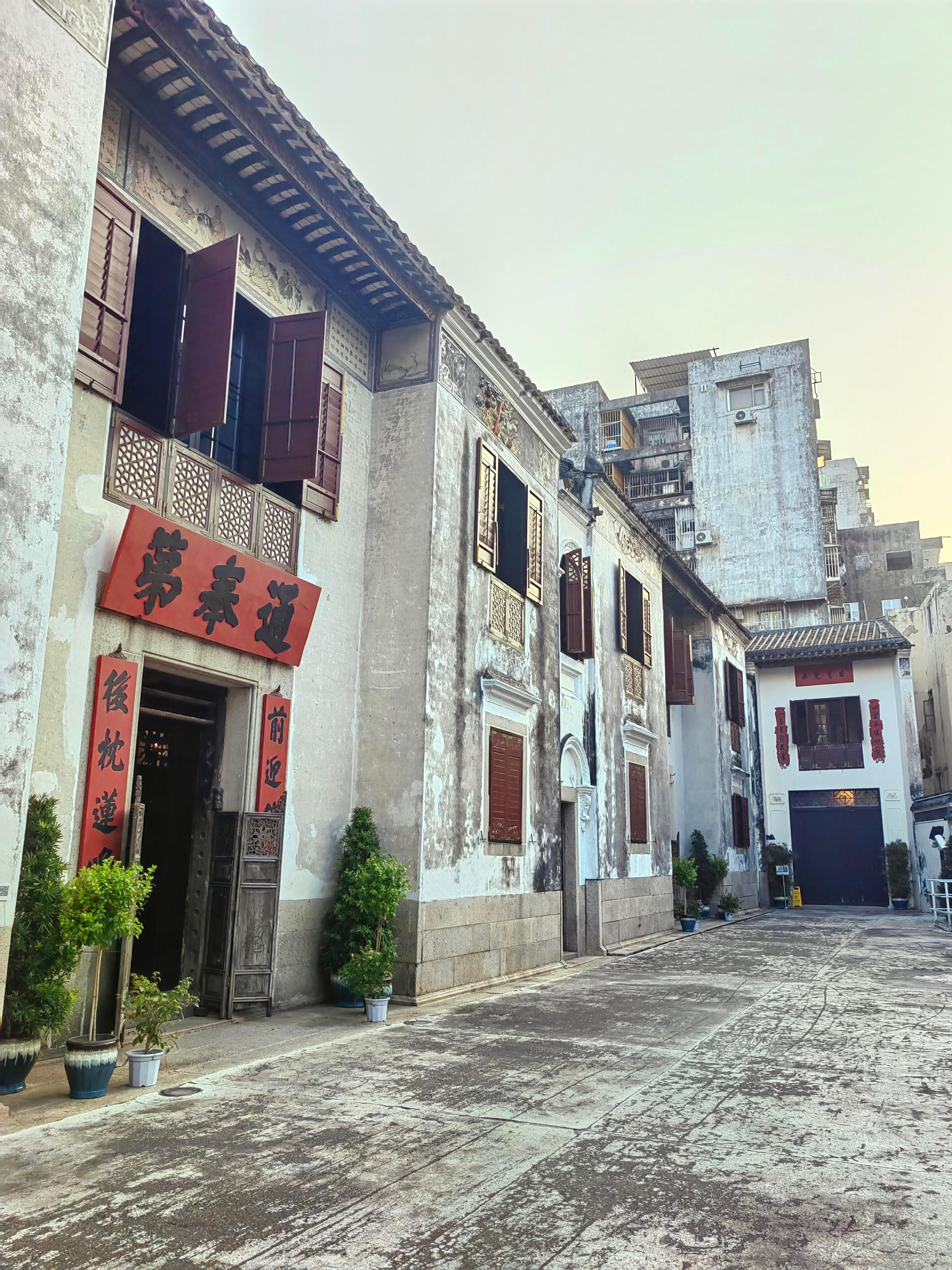 Macau: Pre-Portuguese History Walking Tour with Guide 3