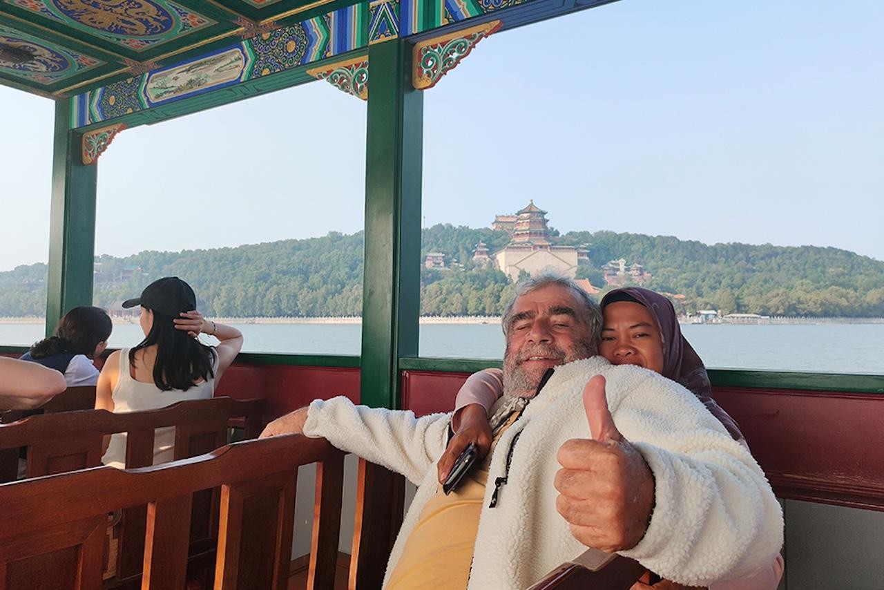 Beijing: Panda House, Hutong Rickshaw Private Tour 2
