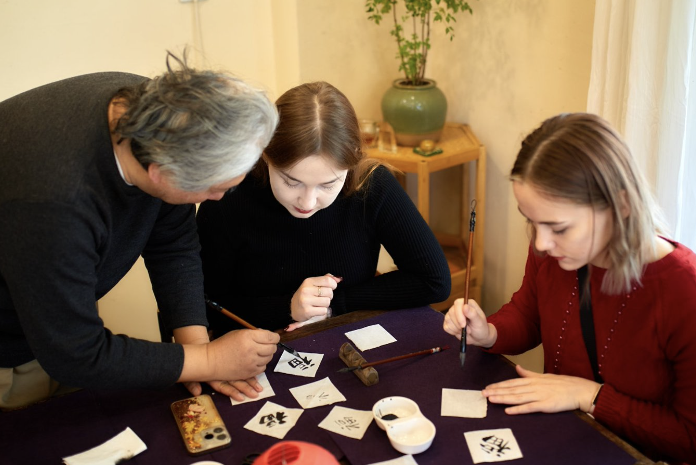 Shanghai: Chinese Ink Art Calligraphy Workshop
