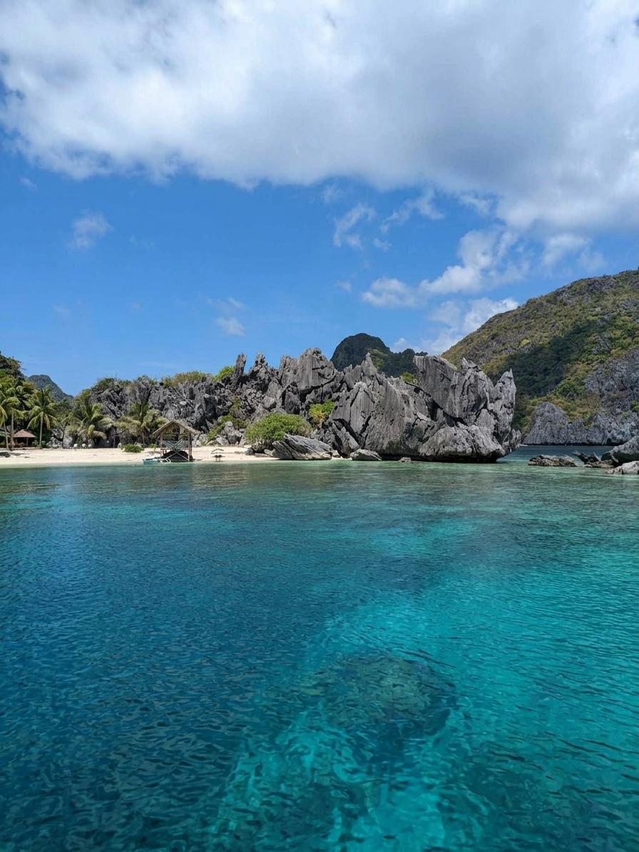 Joining El Nido Tour C with Picnic Lunch and Mask & Snorkel 3
