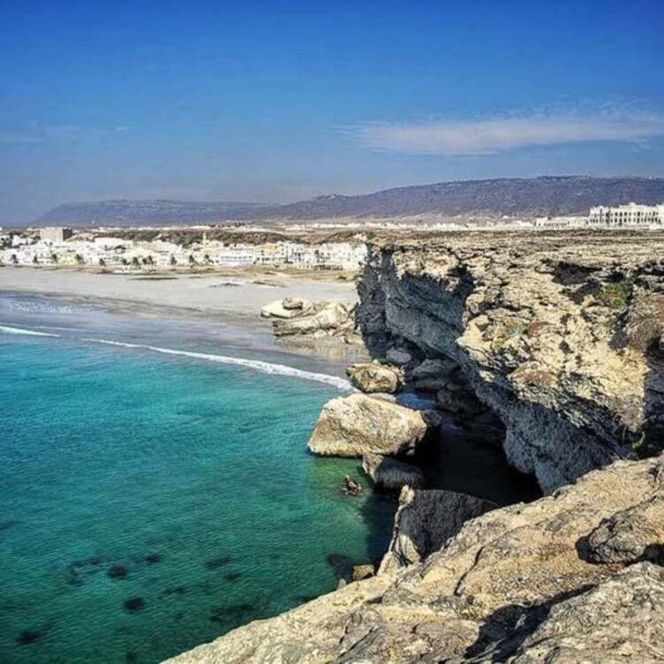Darbat Guided Tour with Boat Ride And Taqah Cliff