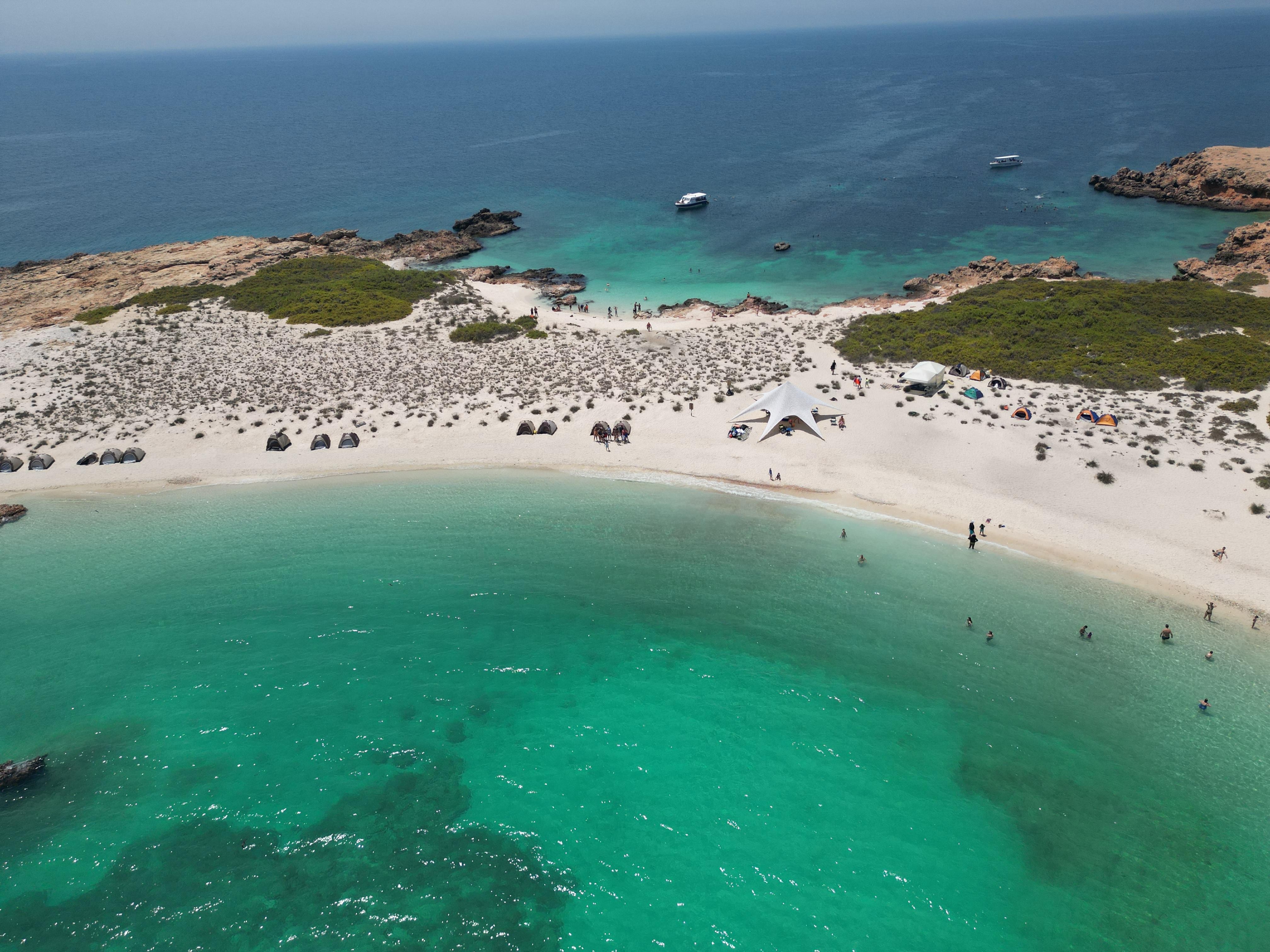 Muscat: Daymaniat Islands Snorkeling Trip with Brunch 3