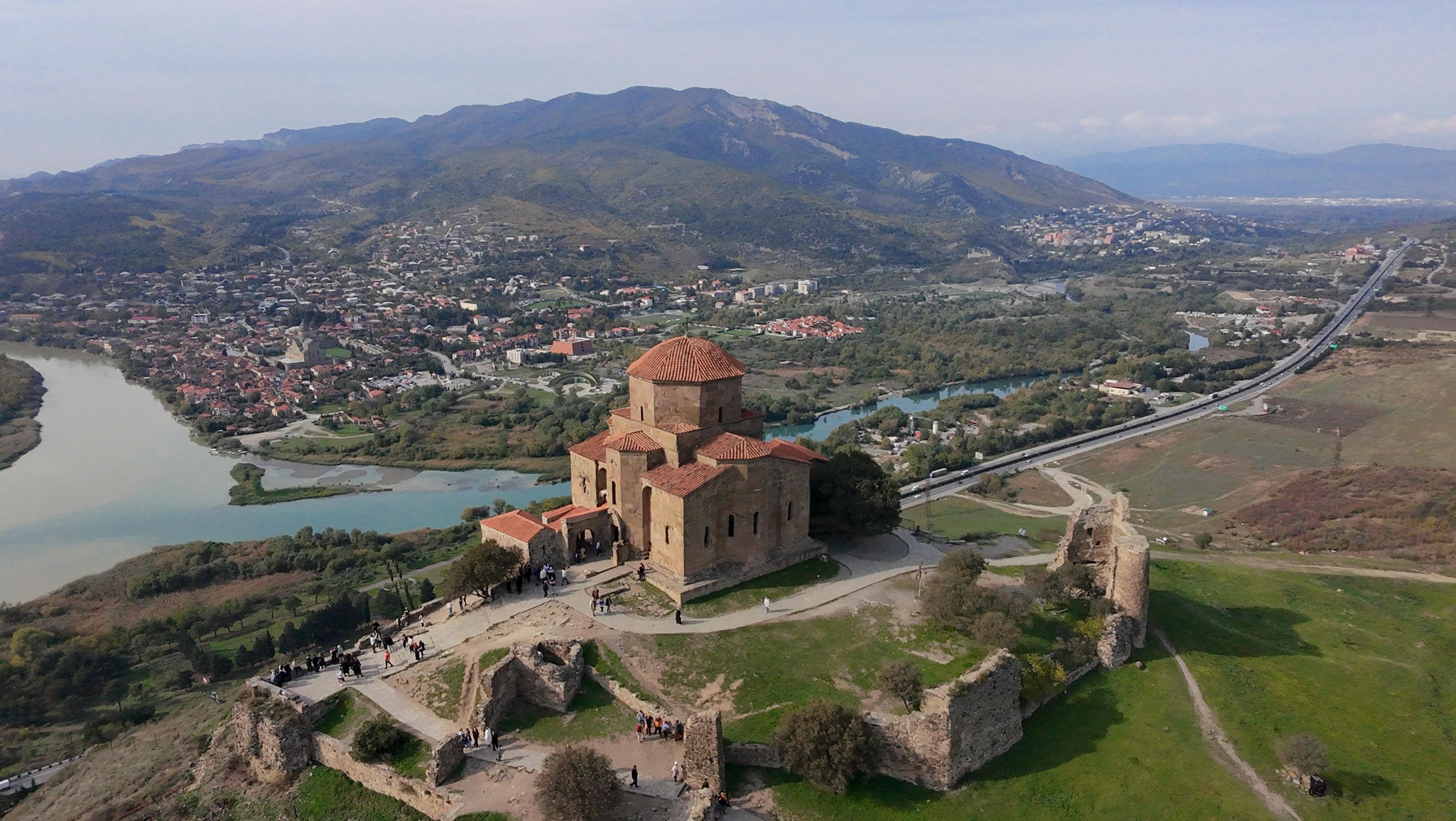 Tbilisi : Chronicles of Georgia, Jvari, Mtskheta Tour & Wine 2