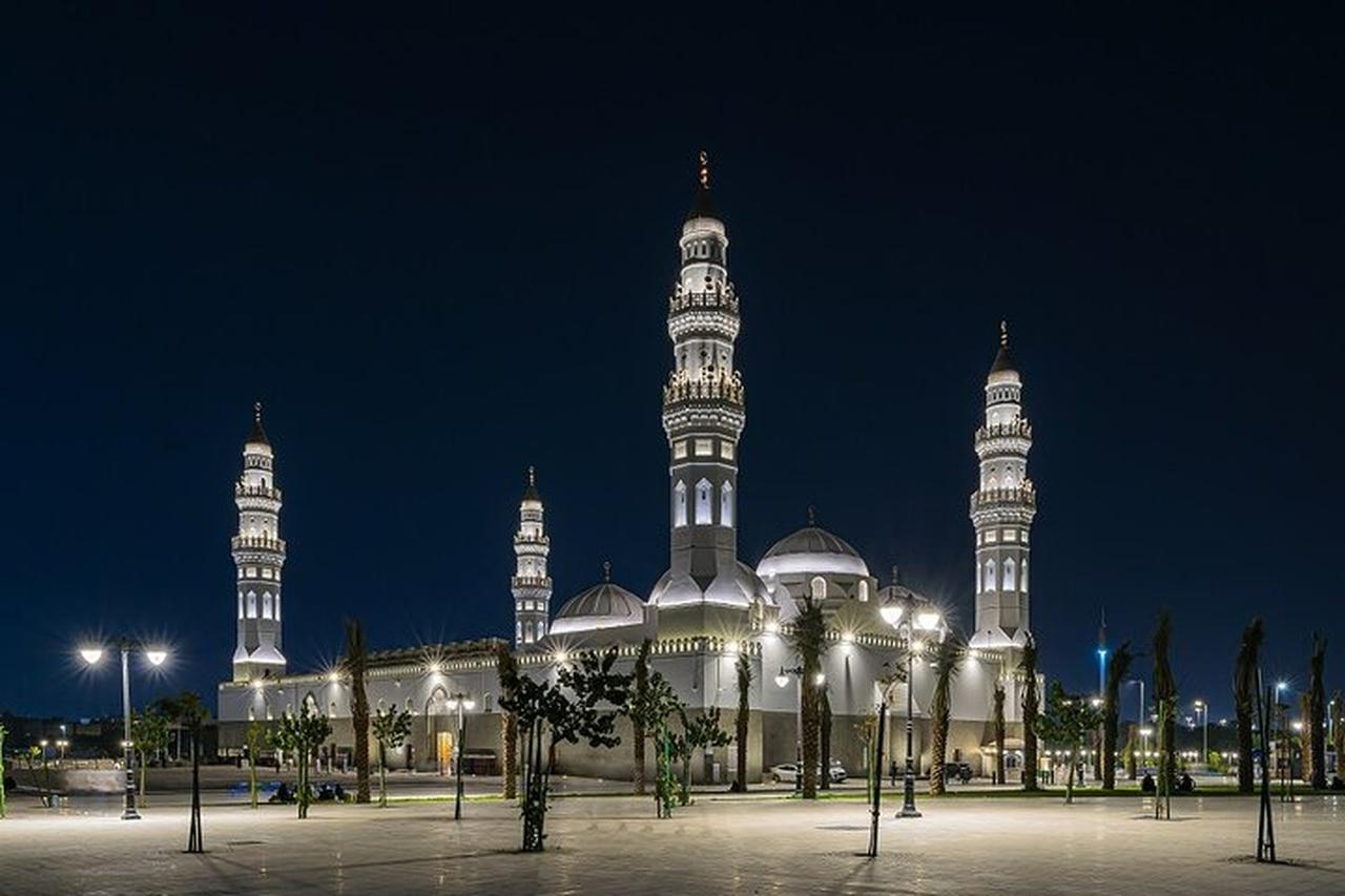Madinah: Private Tour Following the First Steps of the Hijra 3