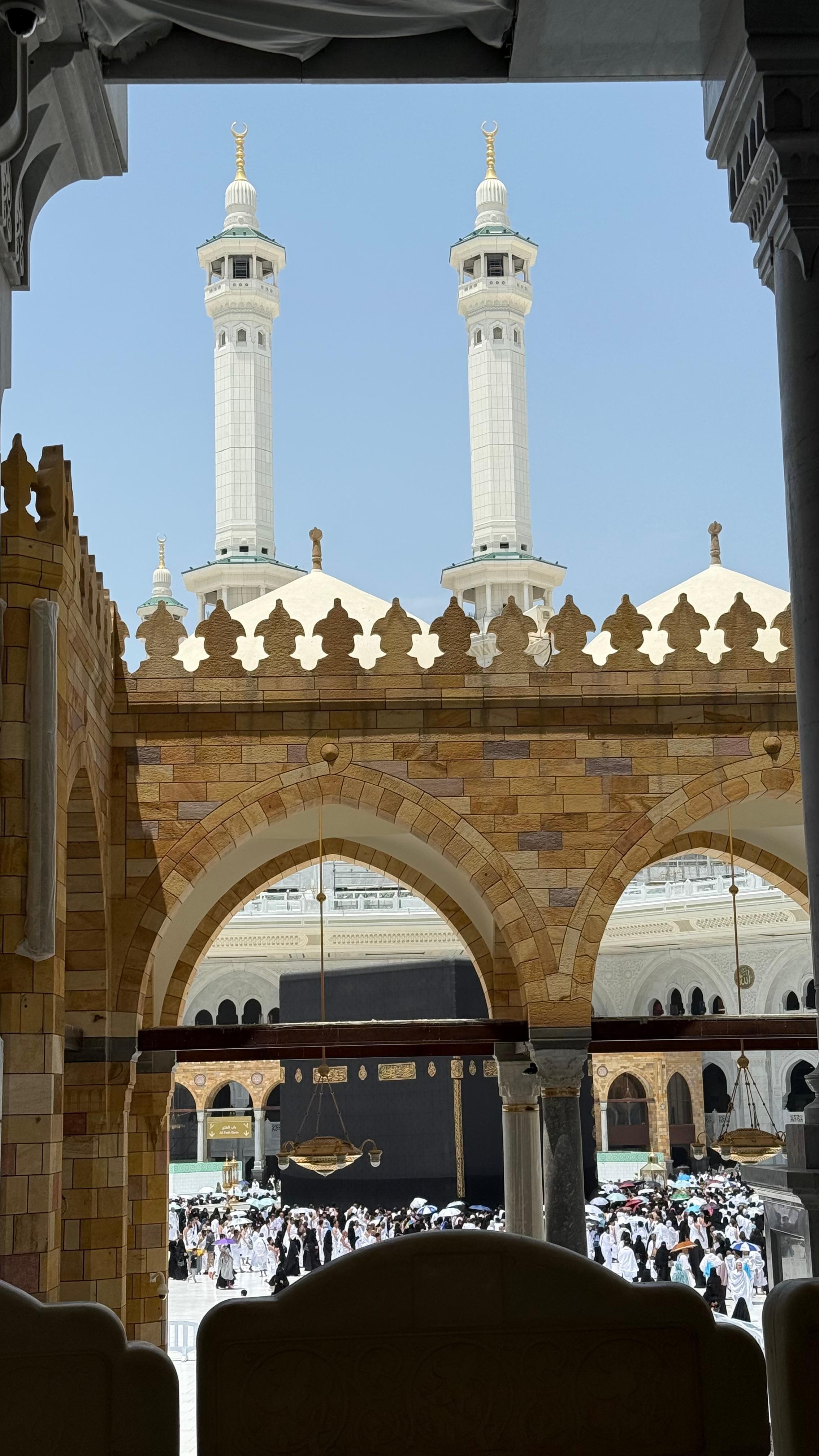 From Jeddah/Makkah: Guided Umrah with Step-by-Step Support 3
