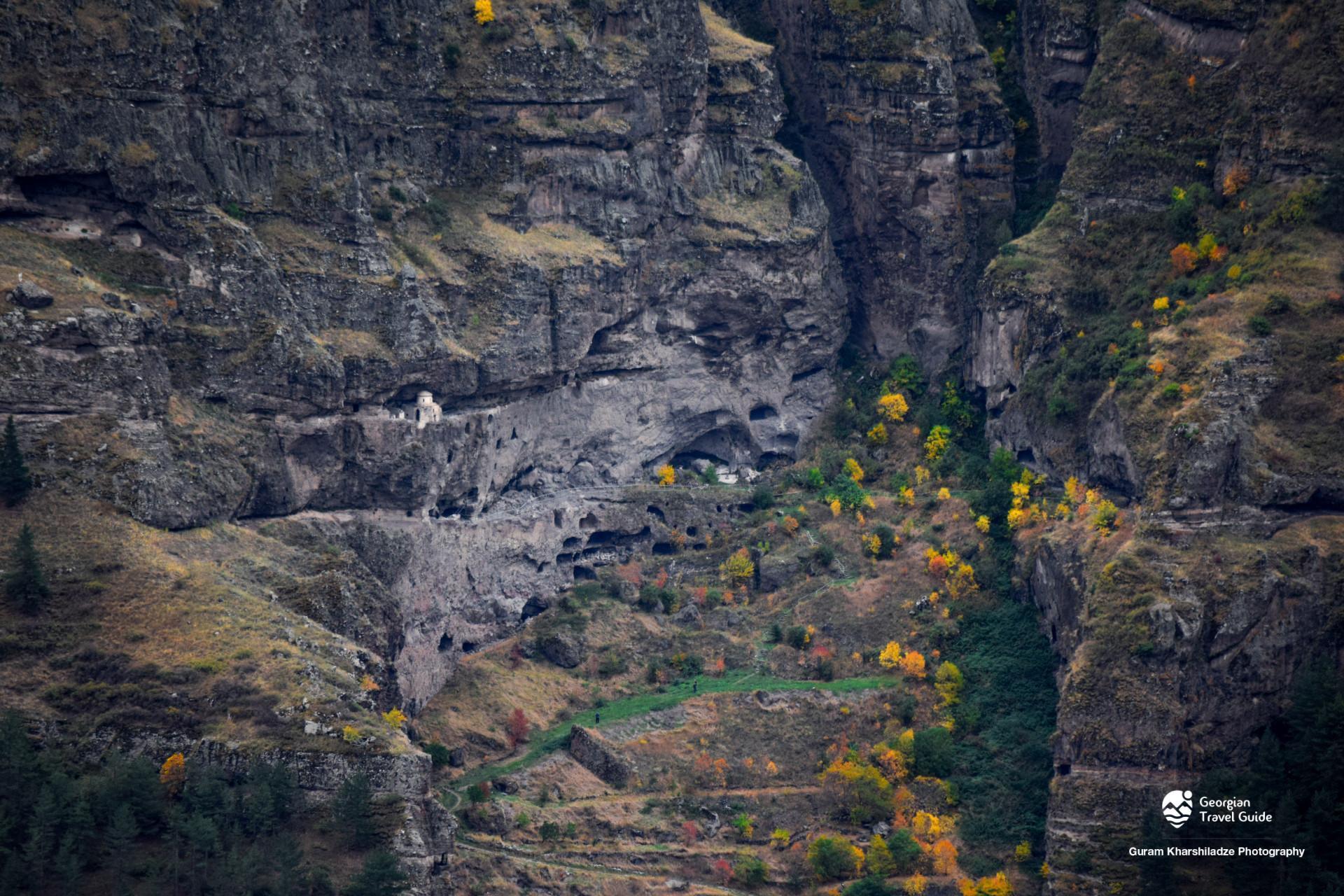 Caves, Castles & Nature: 2-Day Vardzia and Borjomi Tour 2
