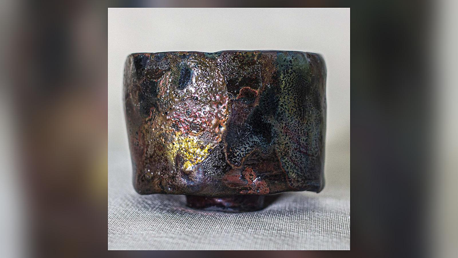 Amman: Raku Pottery Workshop with Snacks and Drinks 3