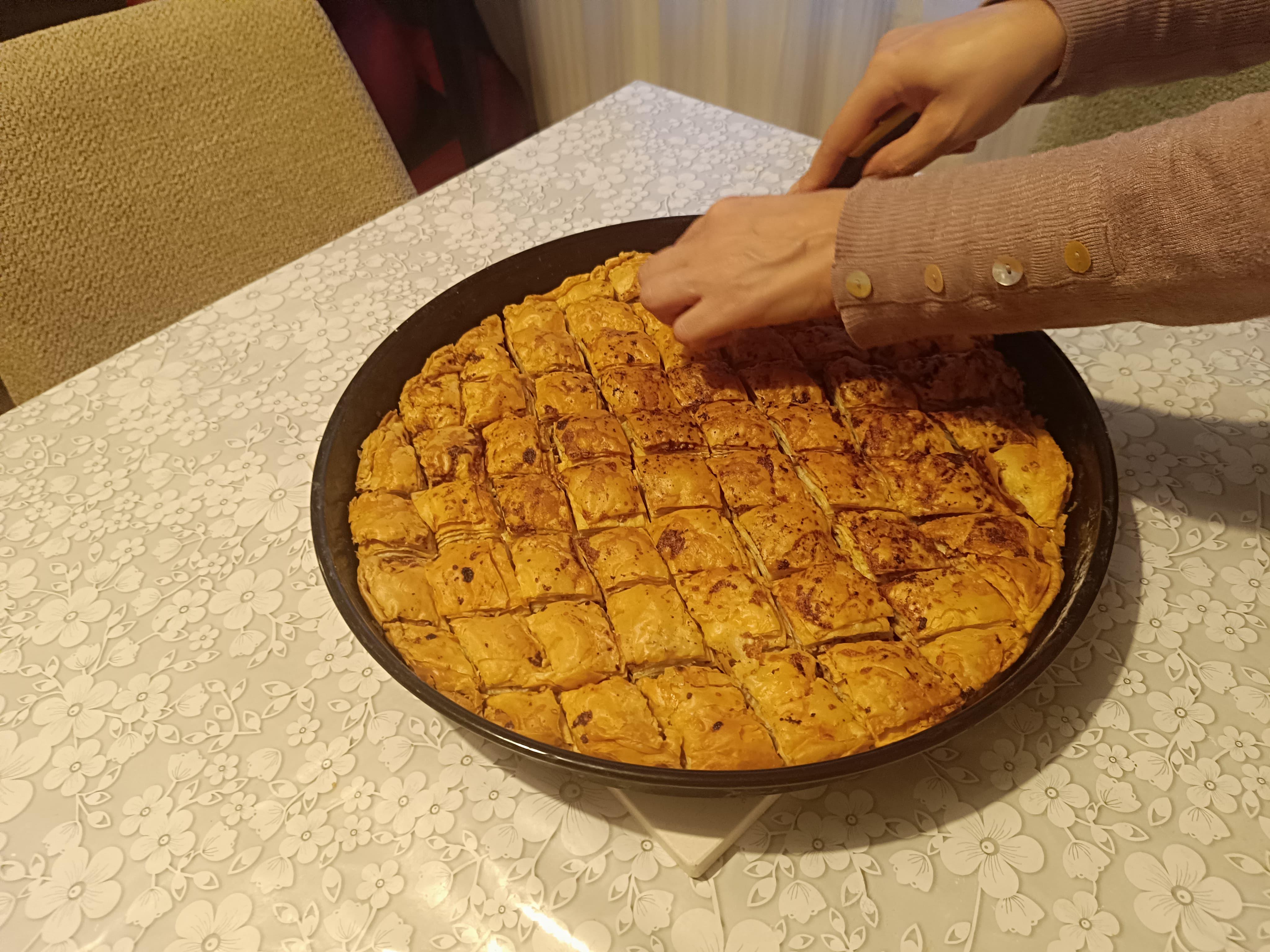 Baklava Cooking Class with a Local Mom in Central Istanbul 3