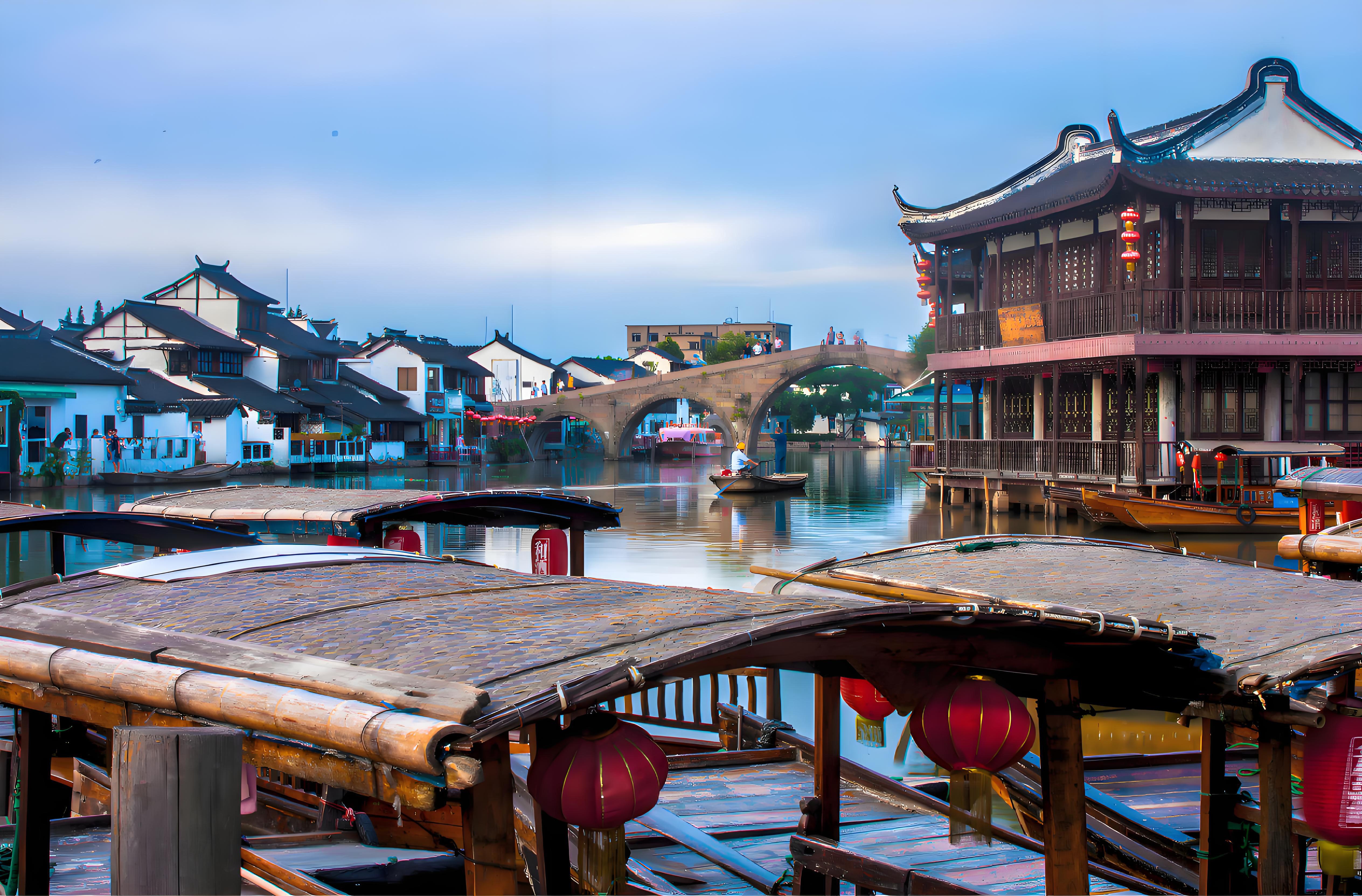 Shanghai: Private Zhujiajiao Water Town and Fake Market Tour 2