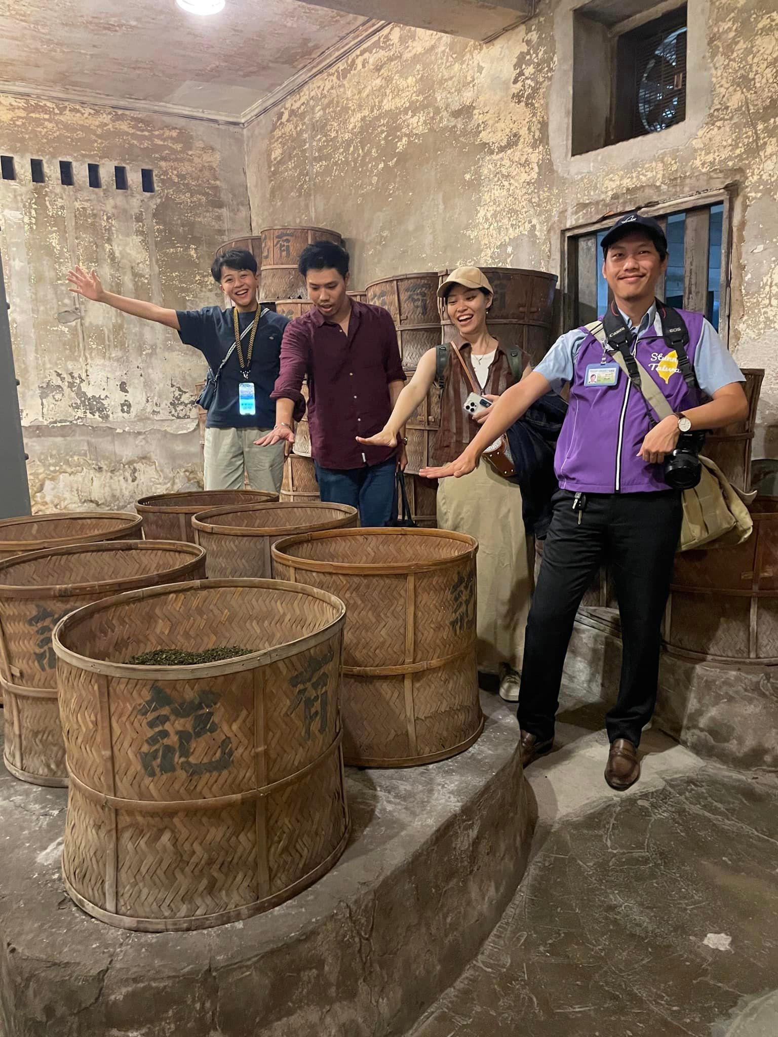 Dadaocheng: Walking Tour of Taipei's Past & Present