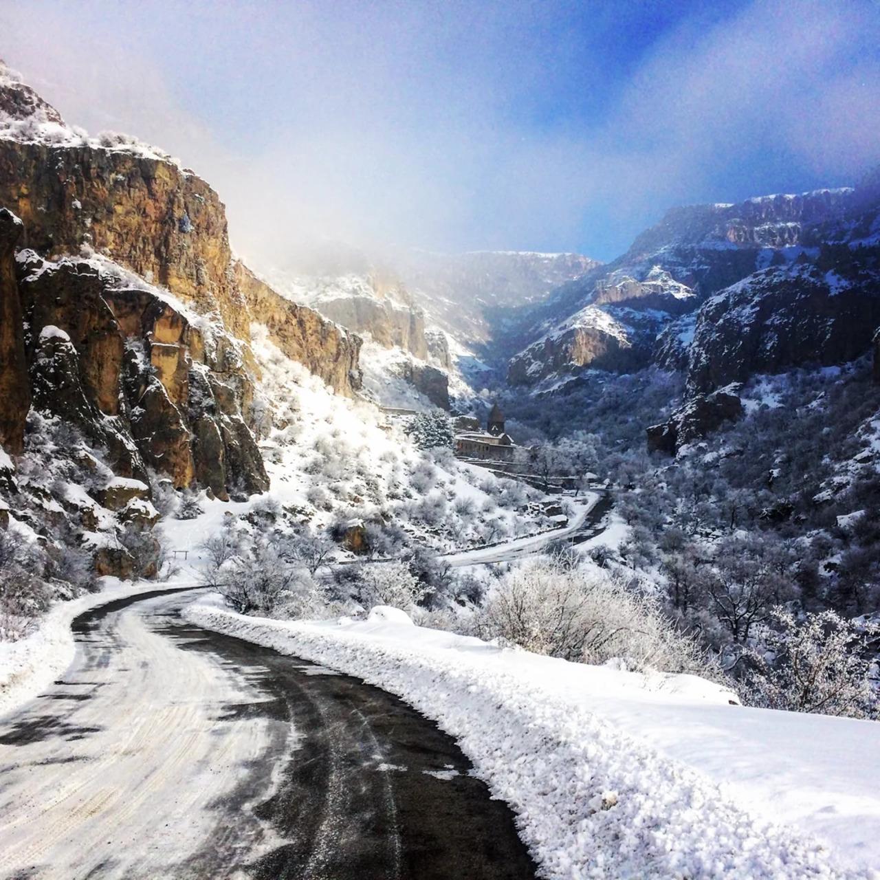 Yerevan: Garni, Geghard, Symphony, Charents + Lavash Baking 3