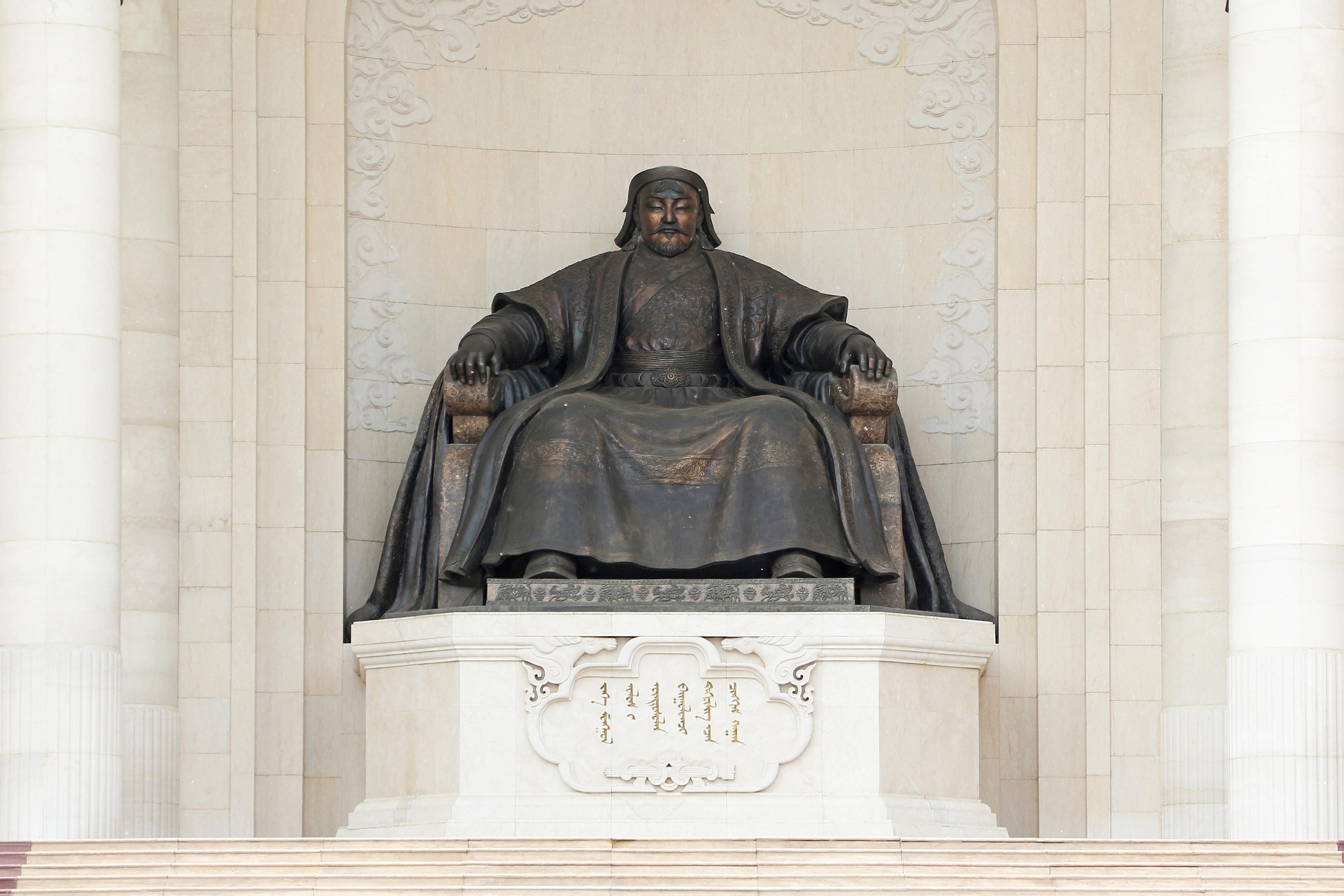 16-Day Mongolia Adventure: Gobi, Central & Khuvsgul Lake
