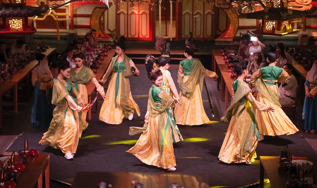 Shanghai: Xuyan Immersive Banquet with Show CHANGANFU 2