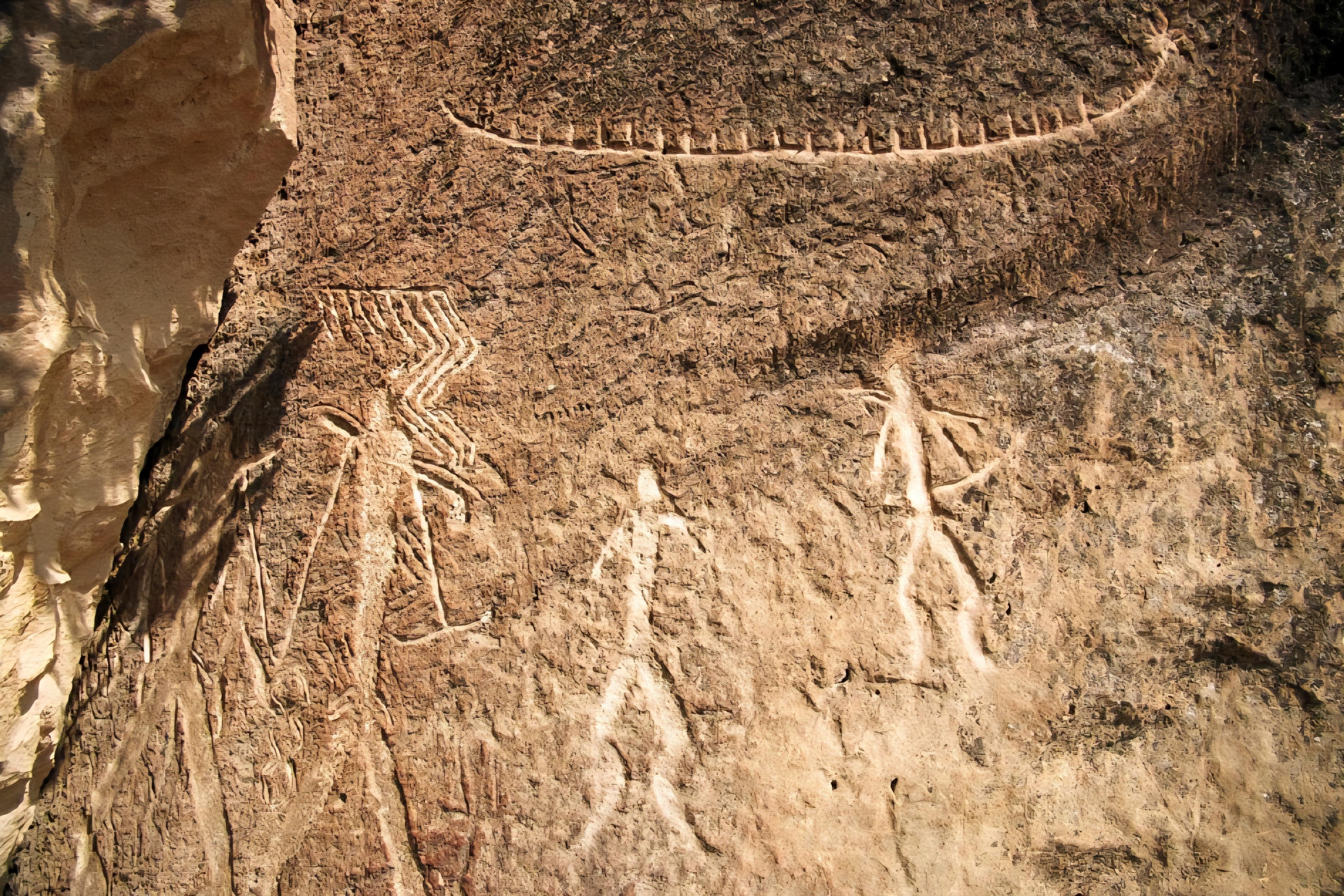 Baku: Gobustan & Absheron Tour, Lunch & Tickets included 3