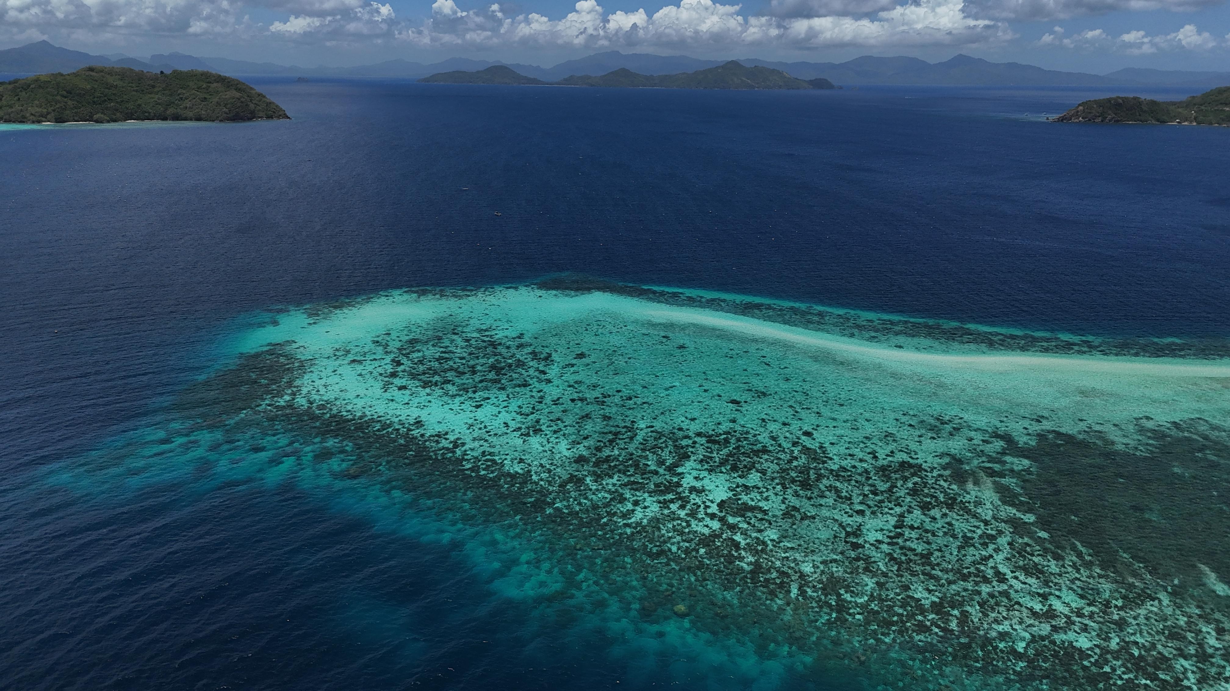 El Nido, Sibaltan: Private Snorkeling & Secret Islands Tour
