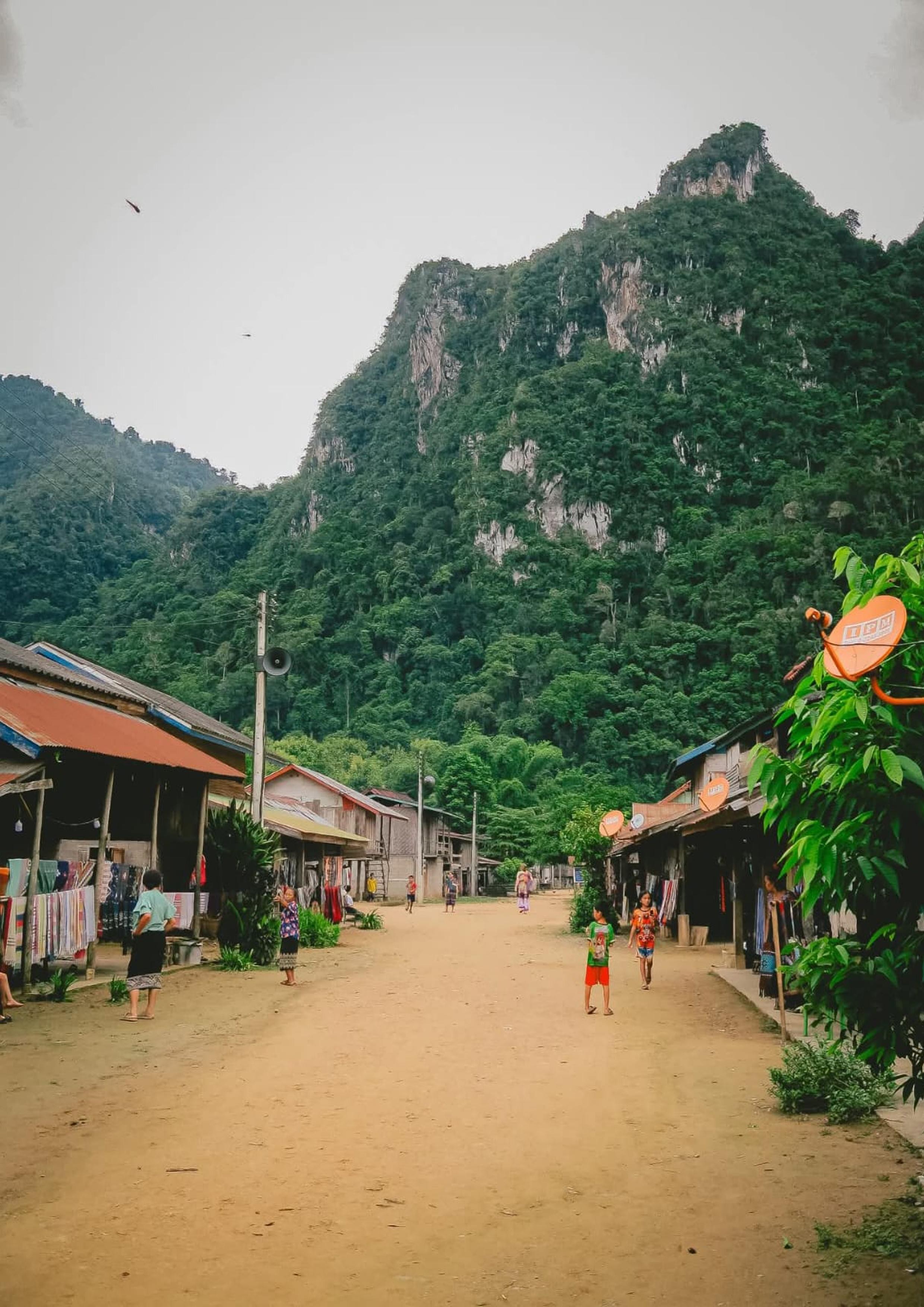 Nong Khiaw: 2 Days Trekking tribal village Sopjam & Muang Ngoi