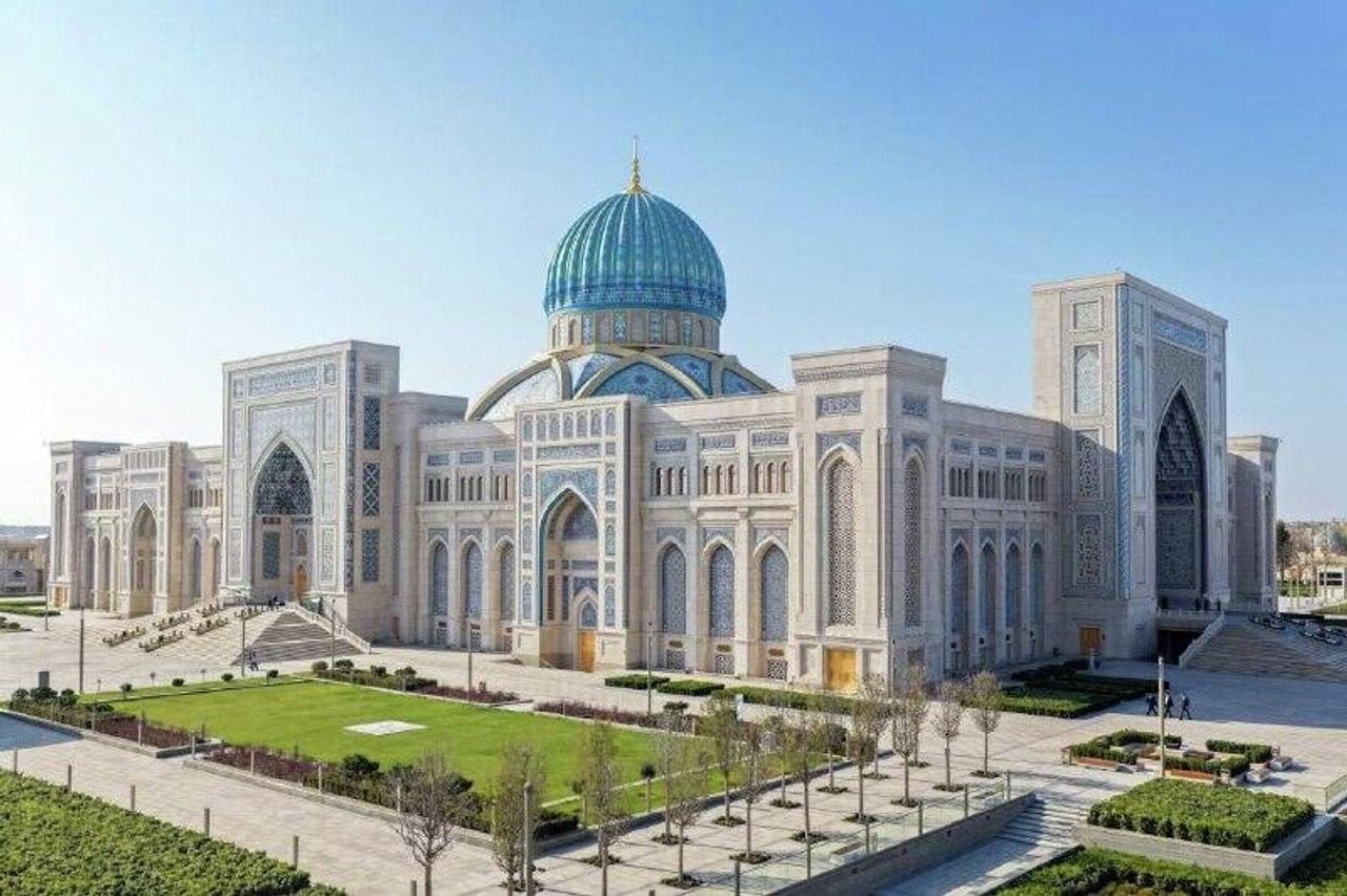 Tashkent: Old Town Walking Tour with Metro Ride 2