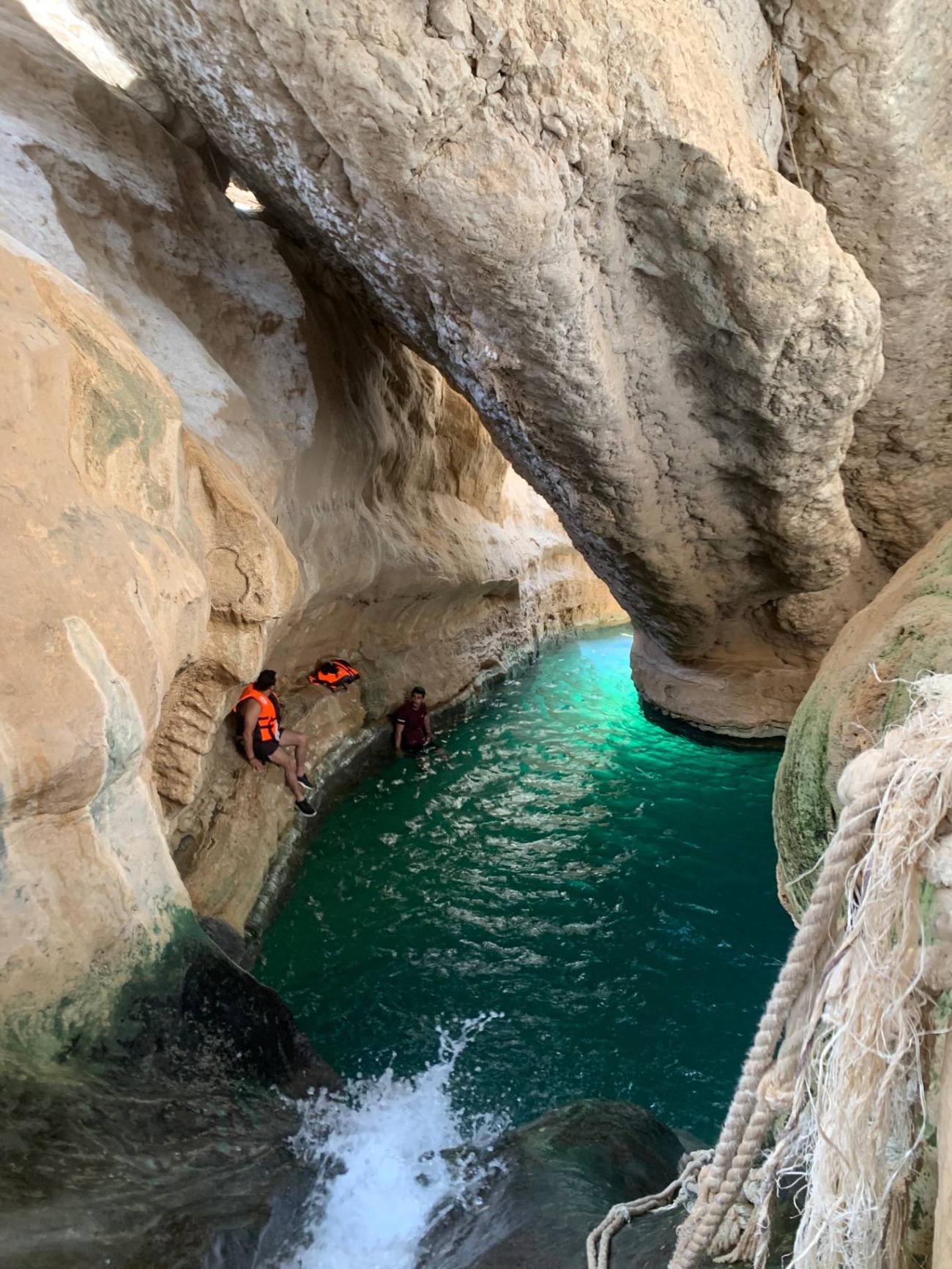 Oman: Private Day Trip to Wadi Shab & Hawiyat Najm Sinkhole 3