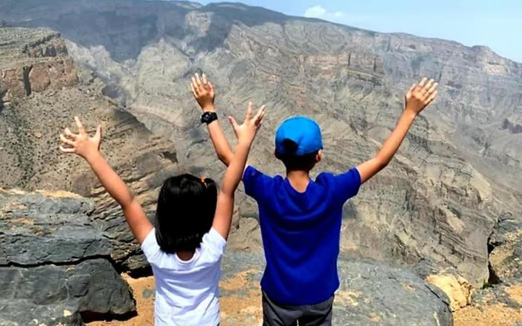 6 Days Oman: 4 Nights Mountain, Desert & Beach Camping Trip 2
