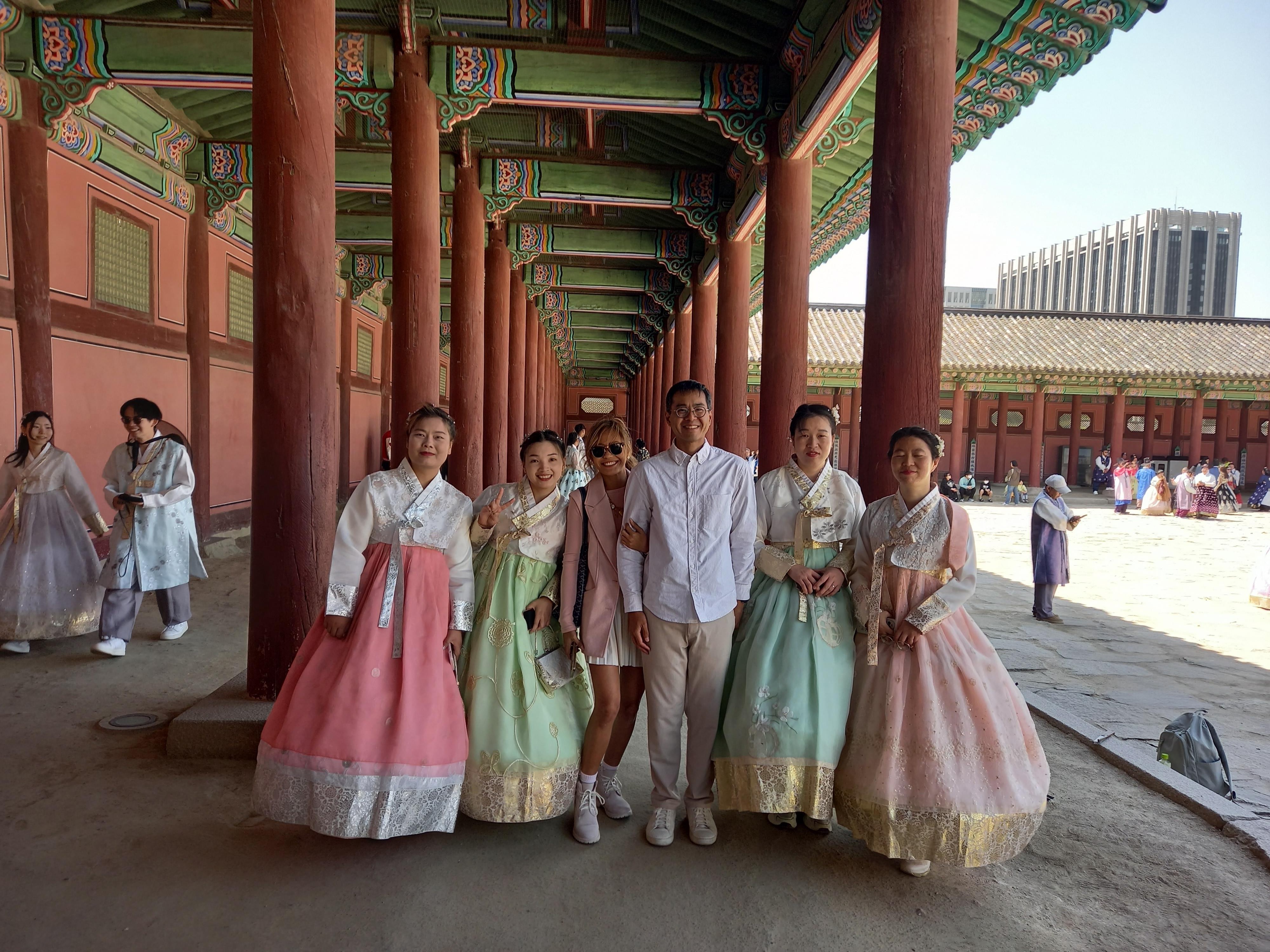 Seoul: 4-Hour Guided Tour to Palace, Bukchon, Jogyesa Temple 3