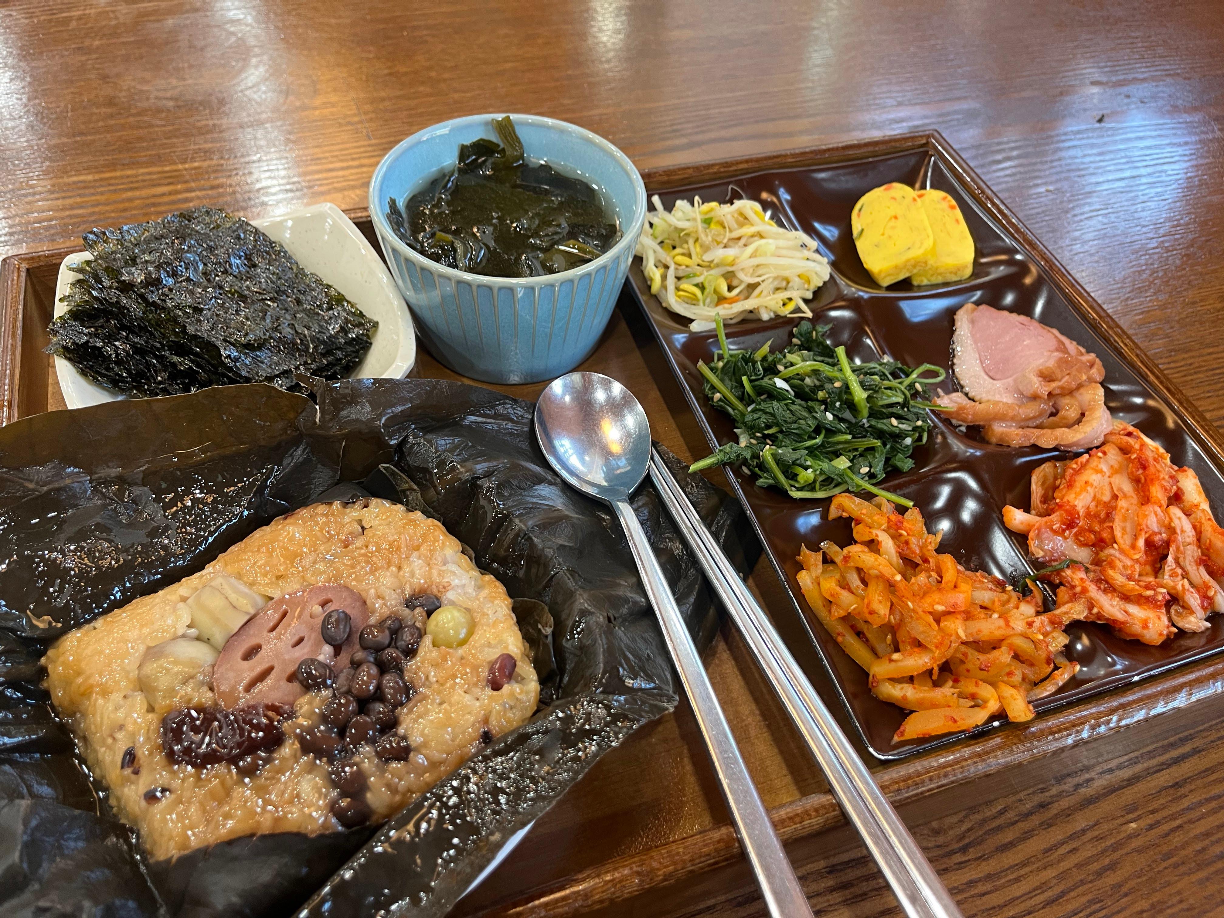 Seoul Market Crawl: Herbal Wellness, Food & Vintage Hunt 3
