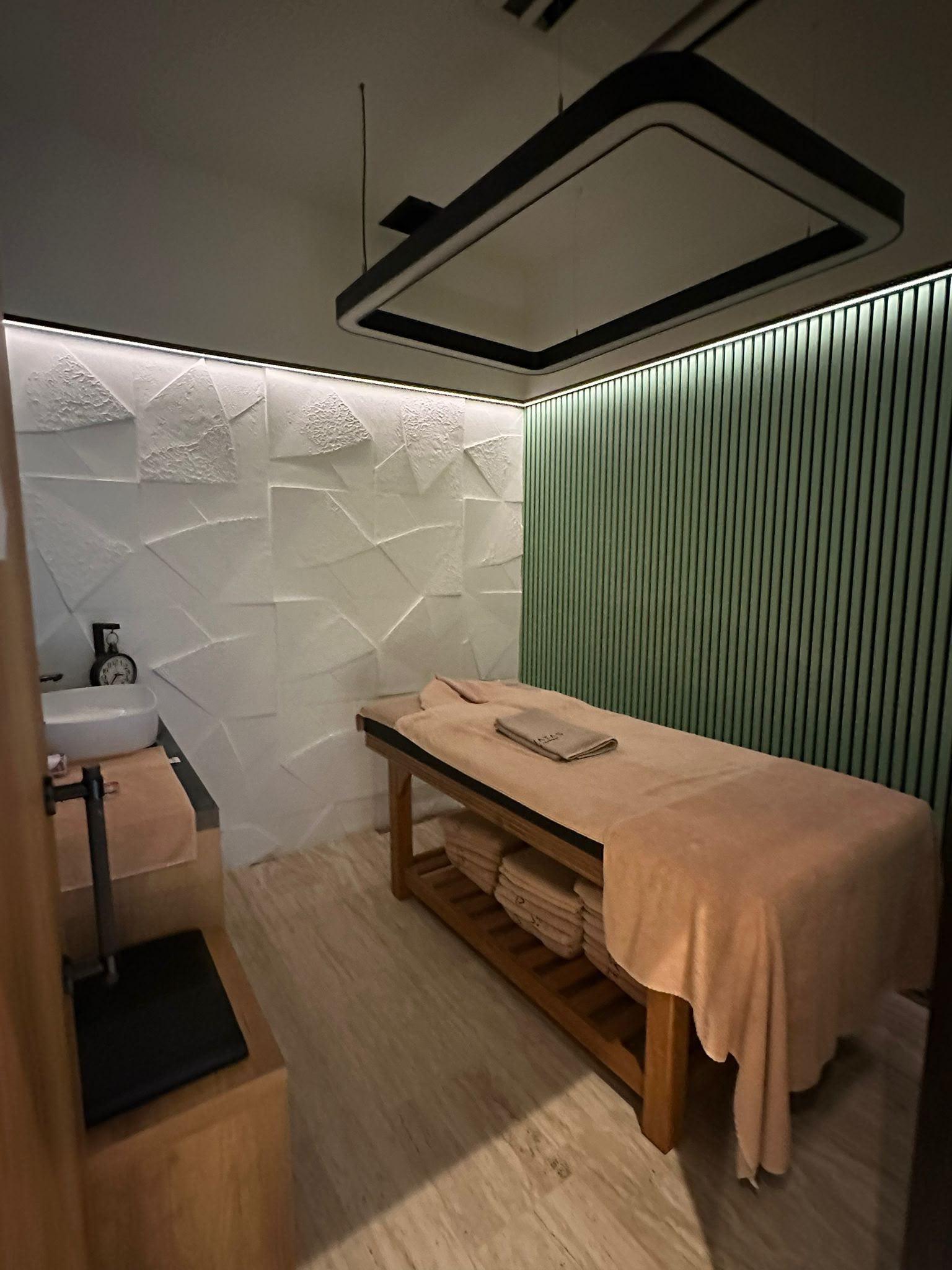 Istanbul: Karakoy Hammam Experience 3
