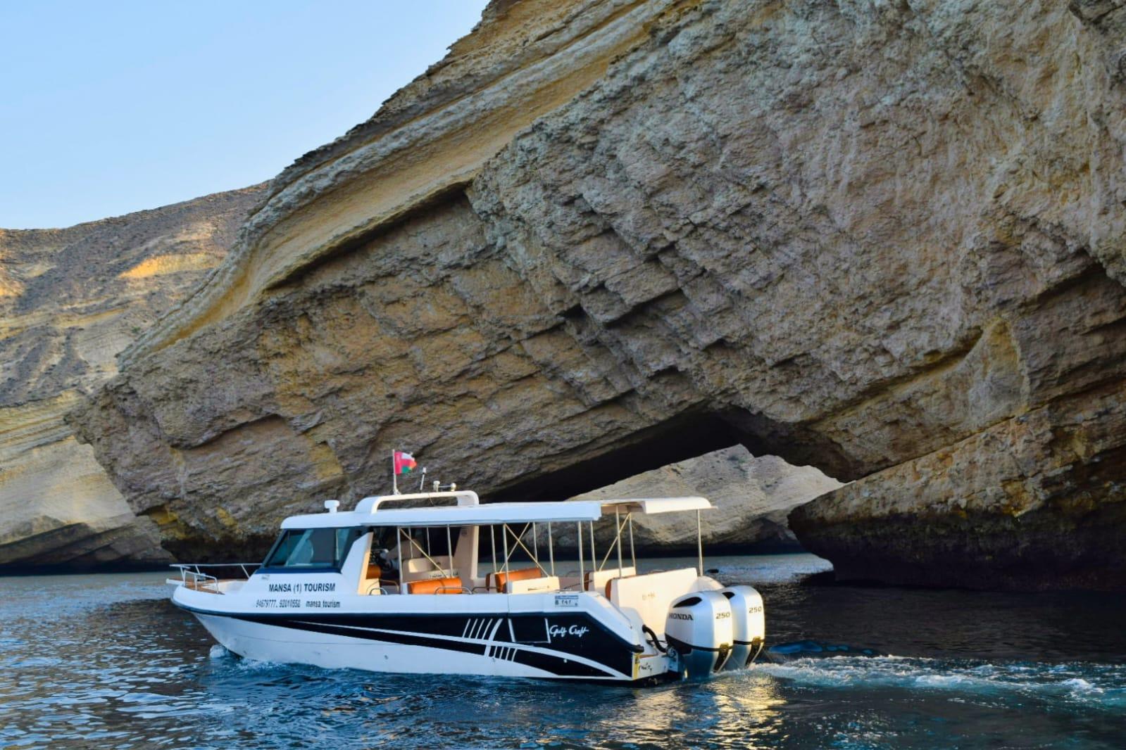 Muscat: Majestic Dolphins – Private Ocean Tour 3