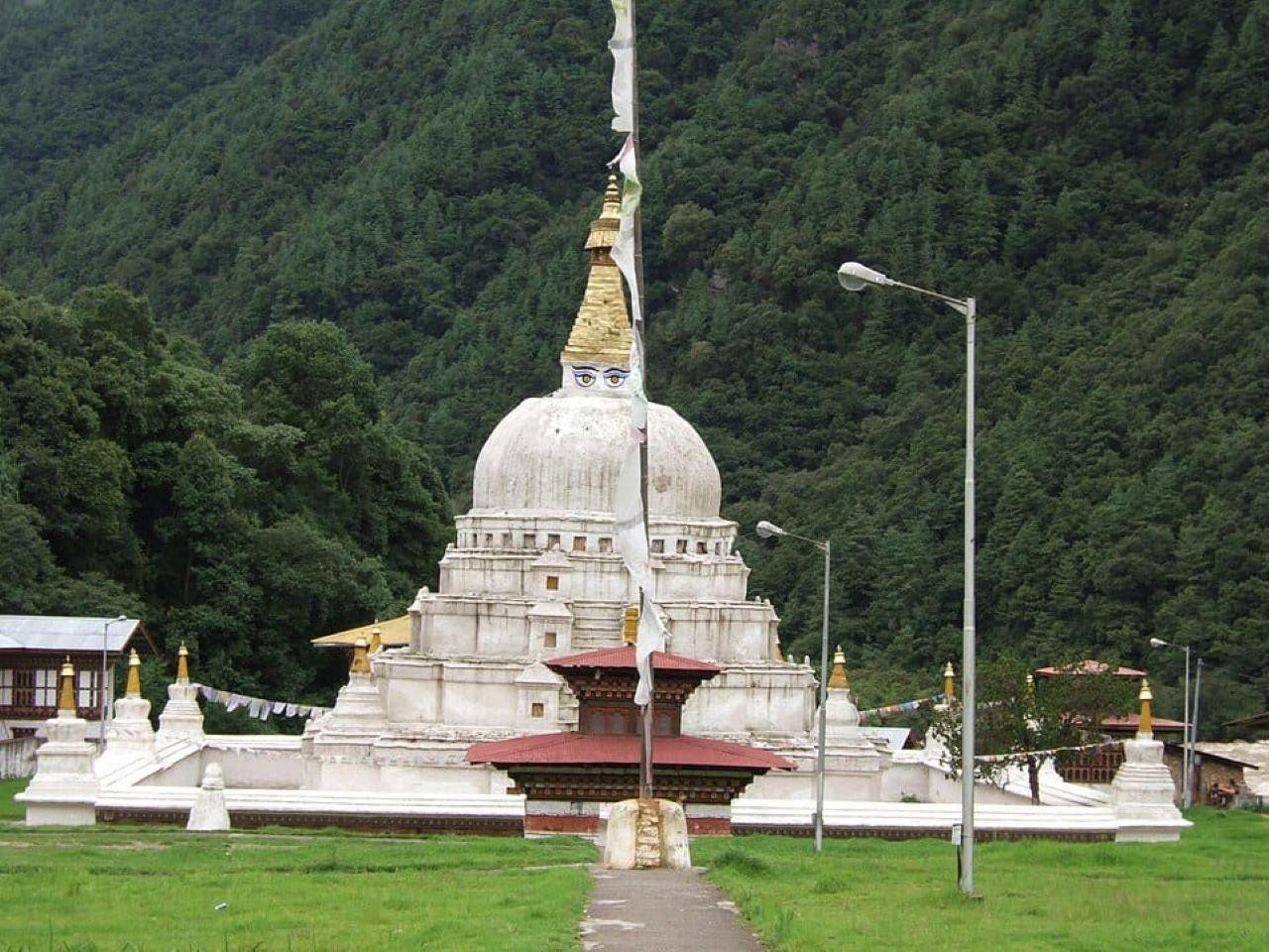 Bumthang Valley – Spiritual Heartland Tour (6 Days) 3