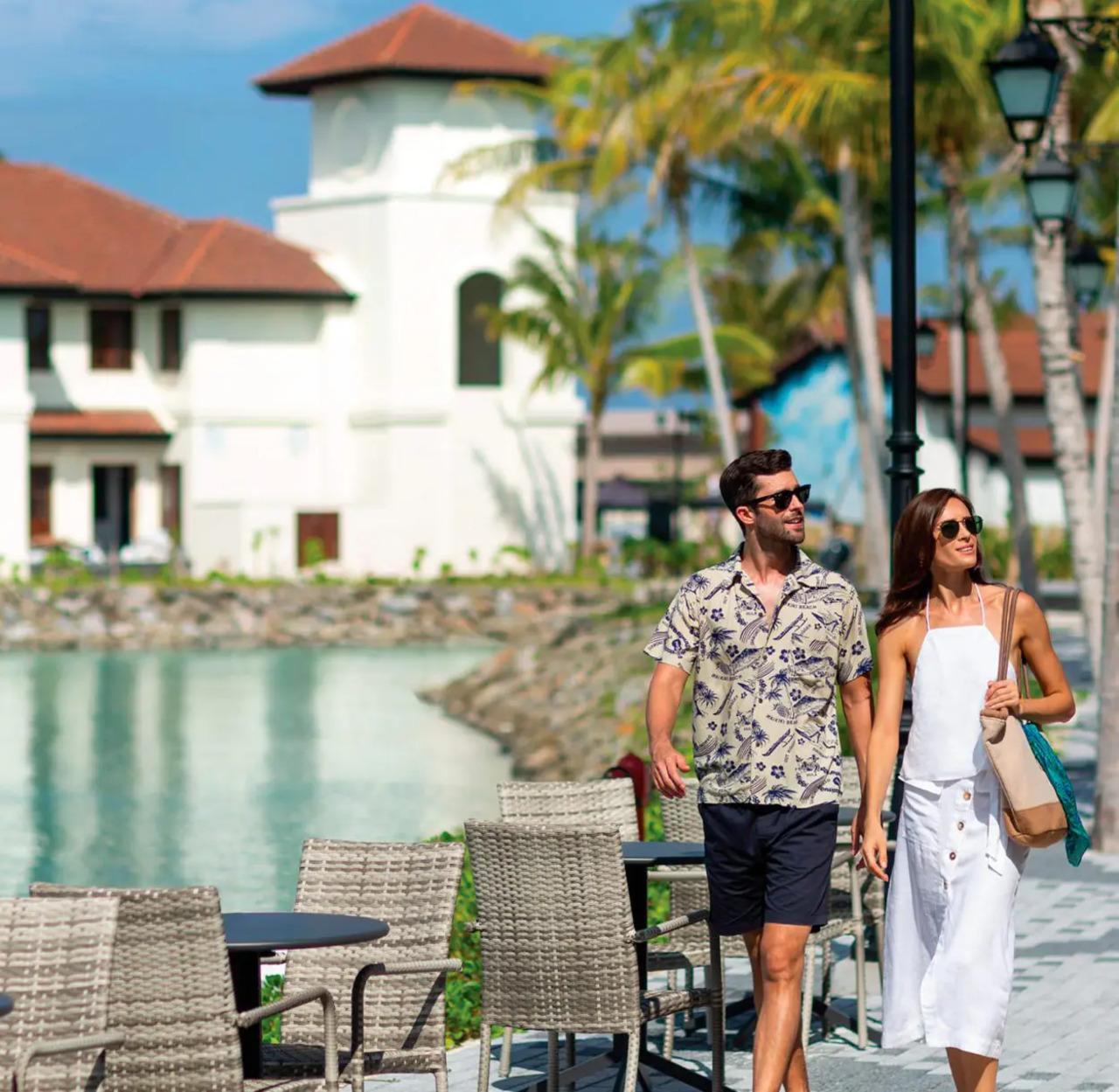 Malé & Hulhumalé: Resort-Style Pool & Beach Club Day Pass 3