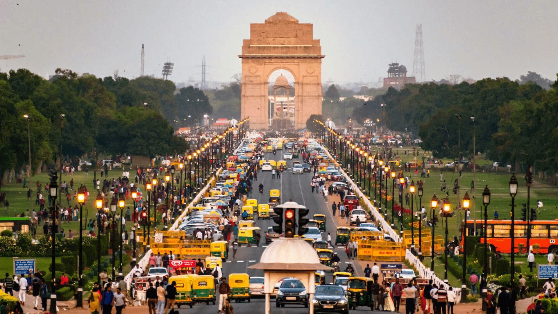 Delhi: 8-Day Varanasi, Ayodhya, and Lucknow Tour 2