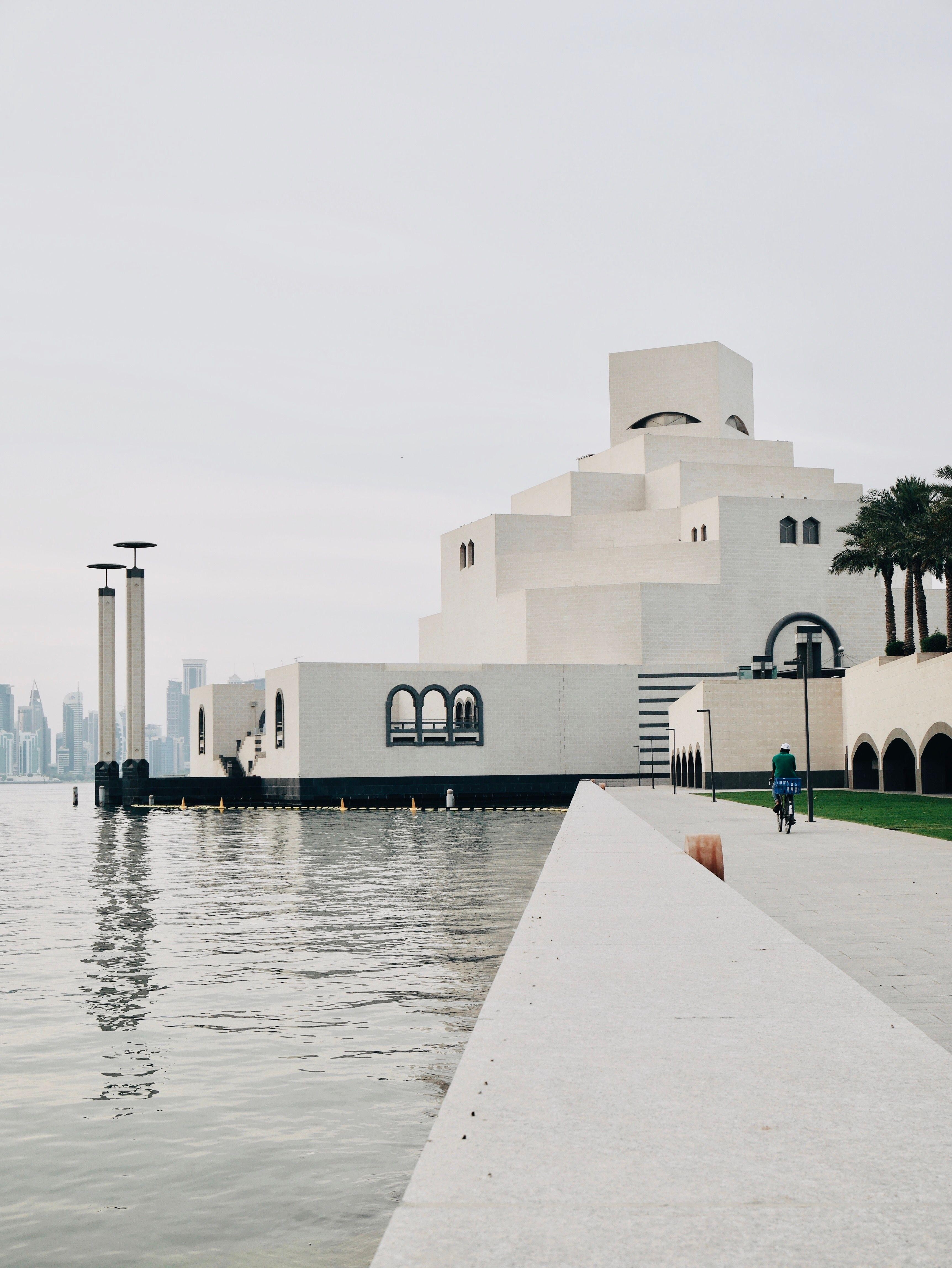 Doha: Sunrise Photography Walk with Hotel Pickup 3