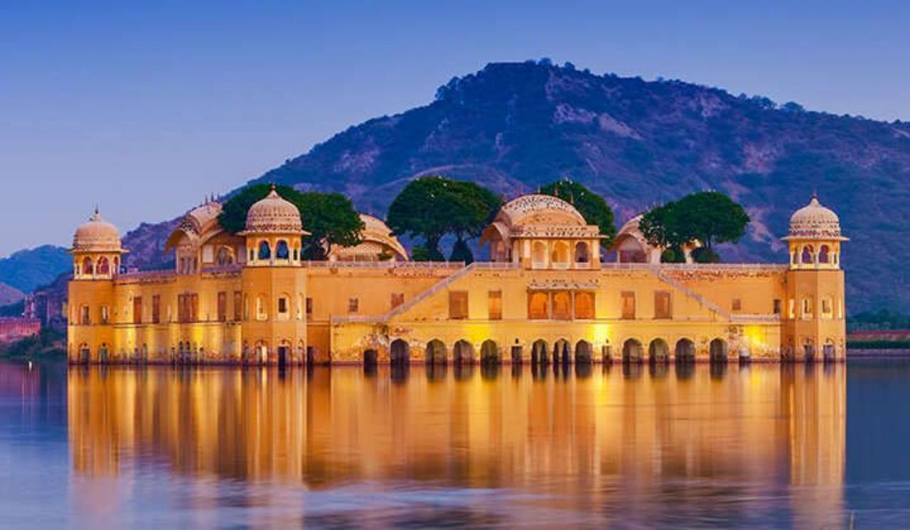 Jaipur: Private Full Or Half-Day City Tour by Car