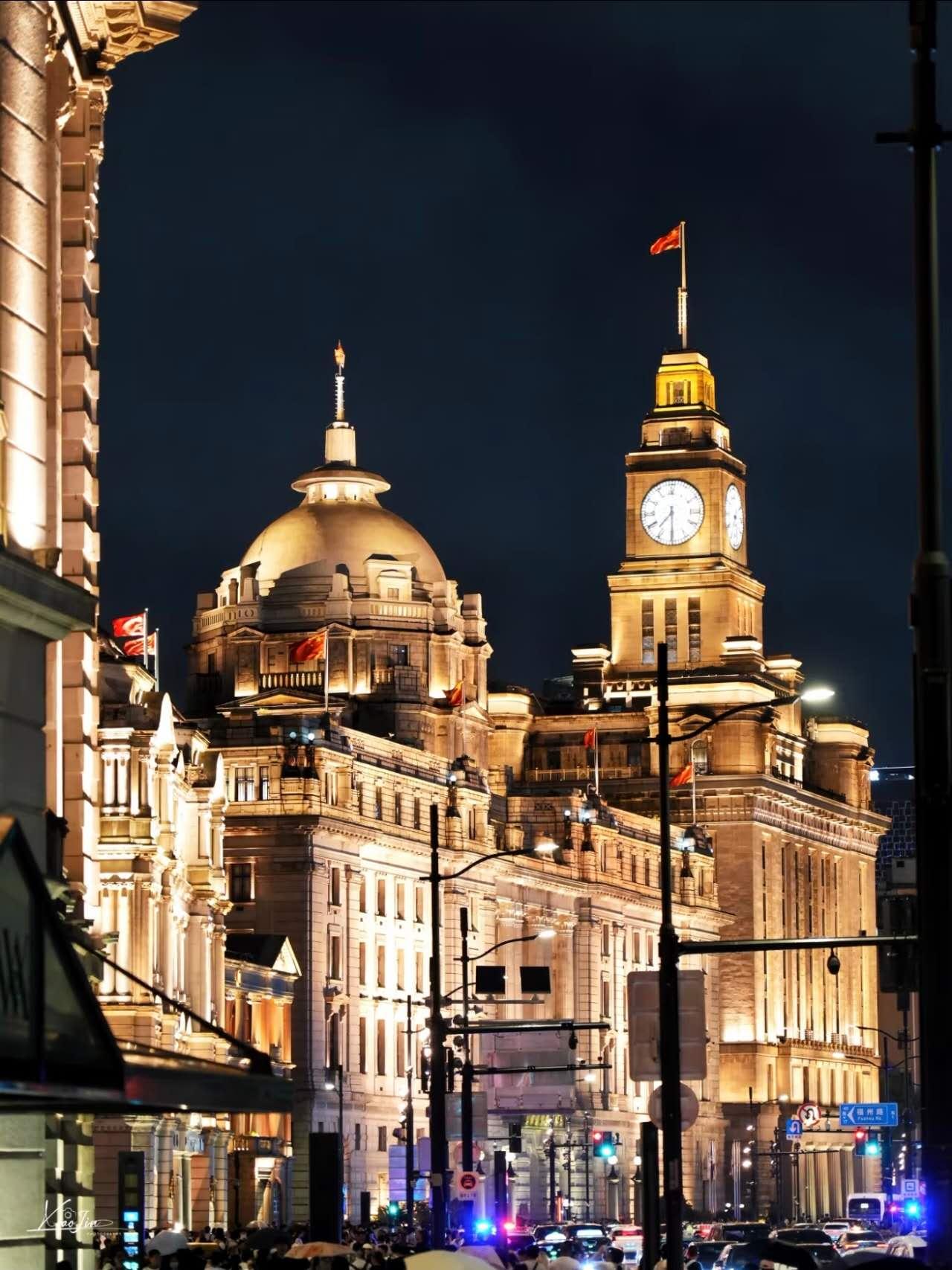Shanghai: Night Tour with River Cruise and Food Tasting 3