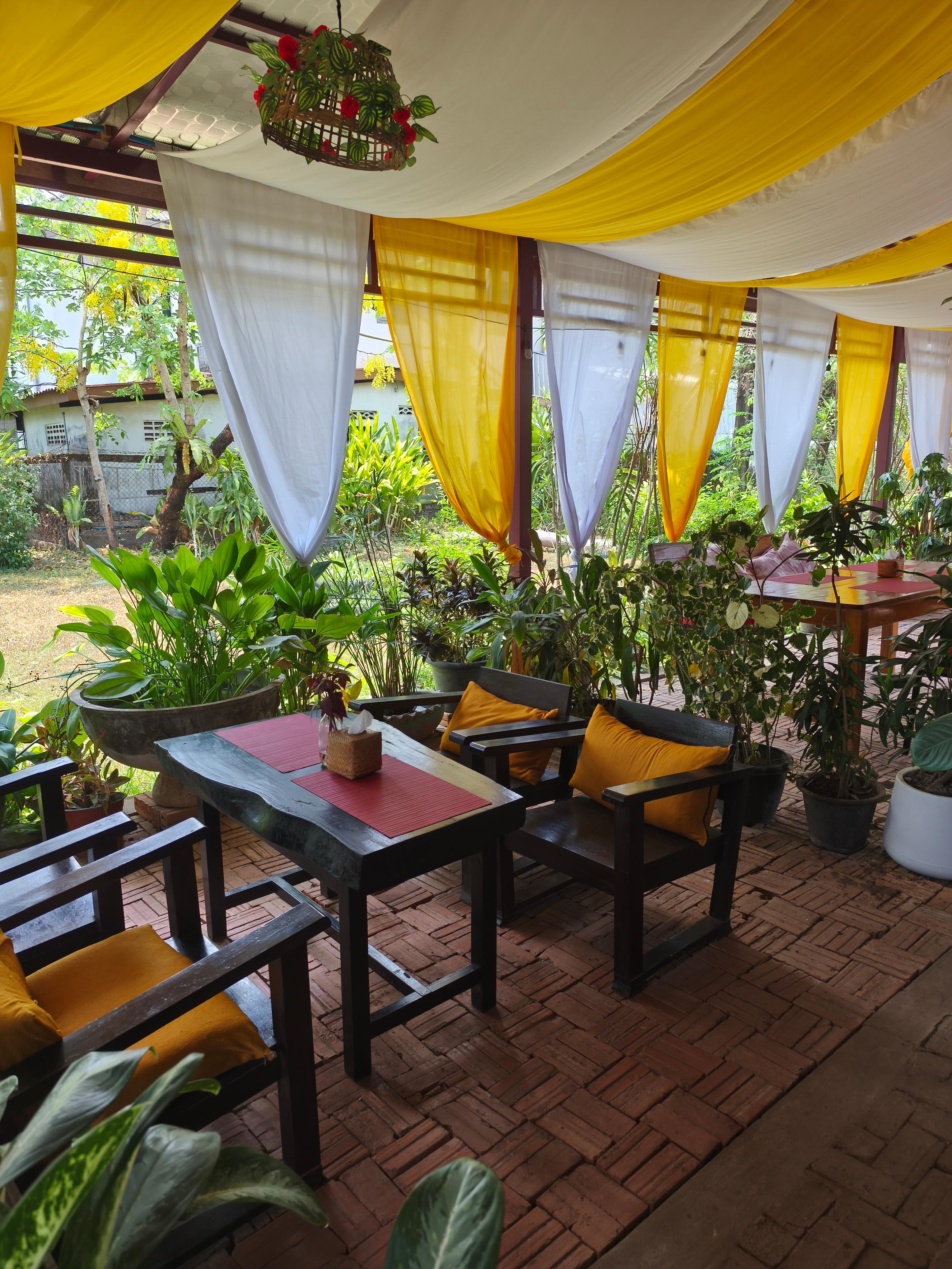 In Champasak City: Tasting of Lao specialties 3