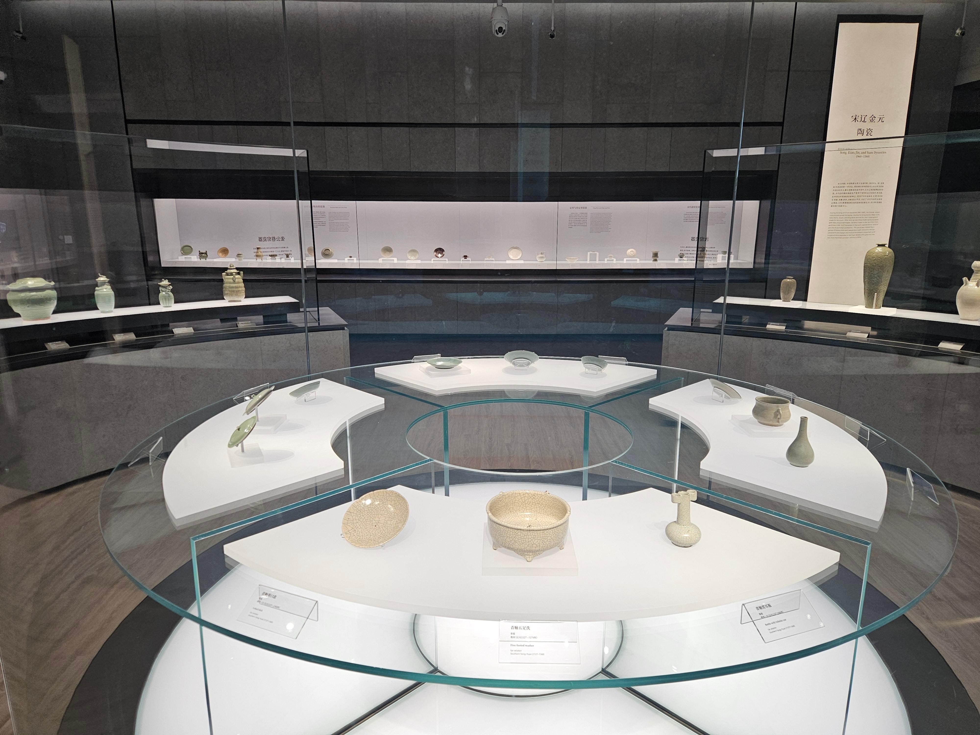 Shanghai: Private Tour of the Shanghai Museum 3