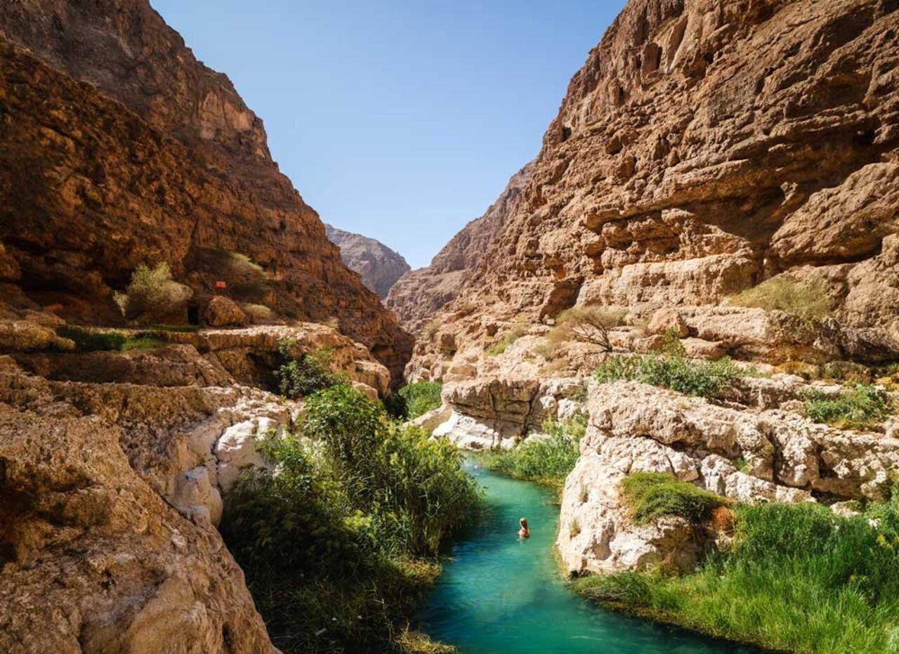 Oman: Wadi Shab Hiking and Swimming Tour 2
