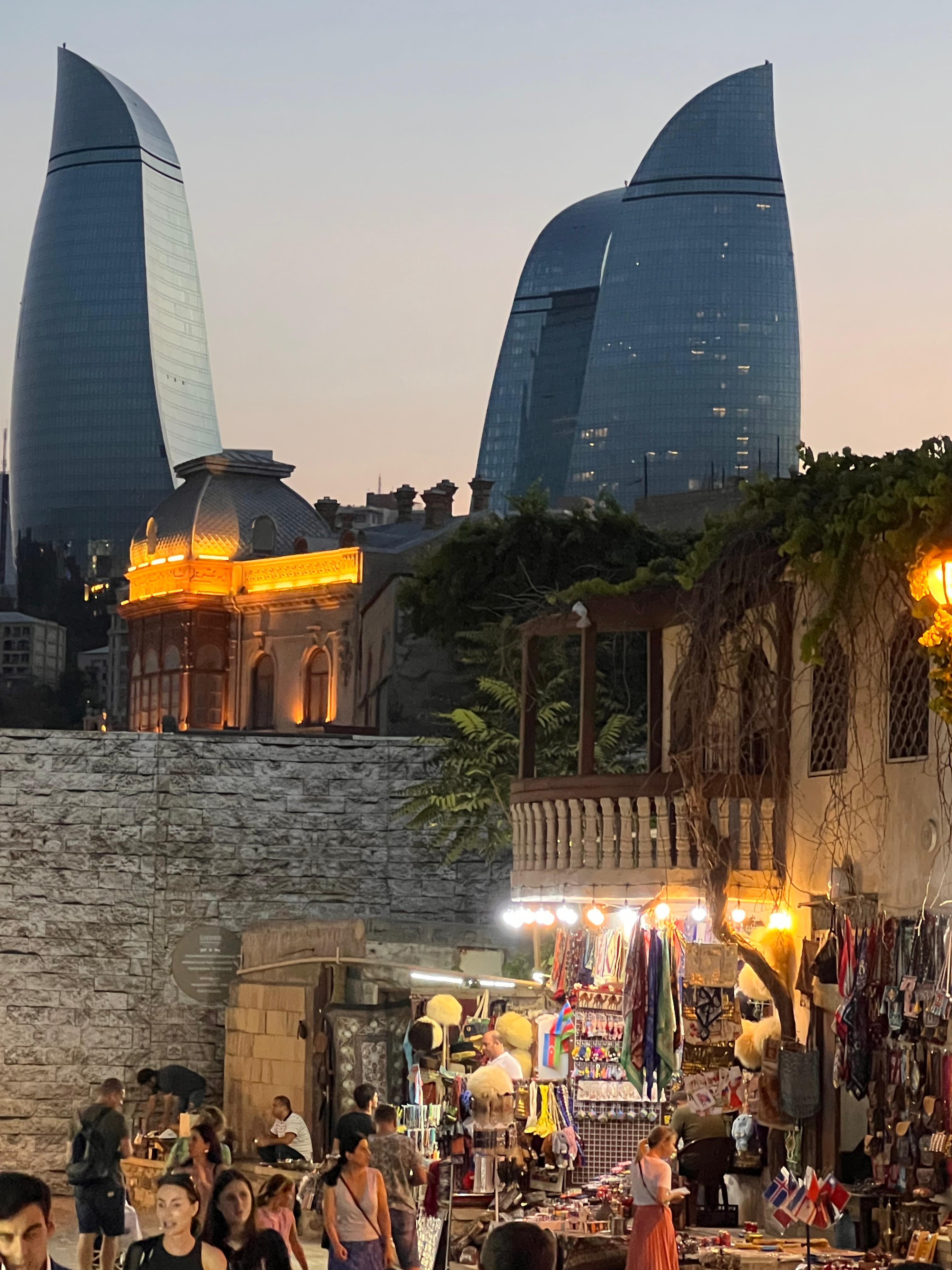 Baku: Night Panoramic Group Tour with Flame Towers 1 2