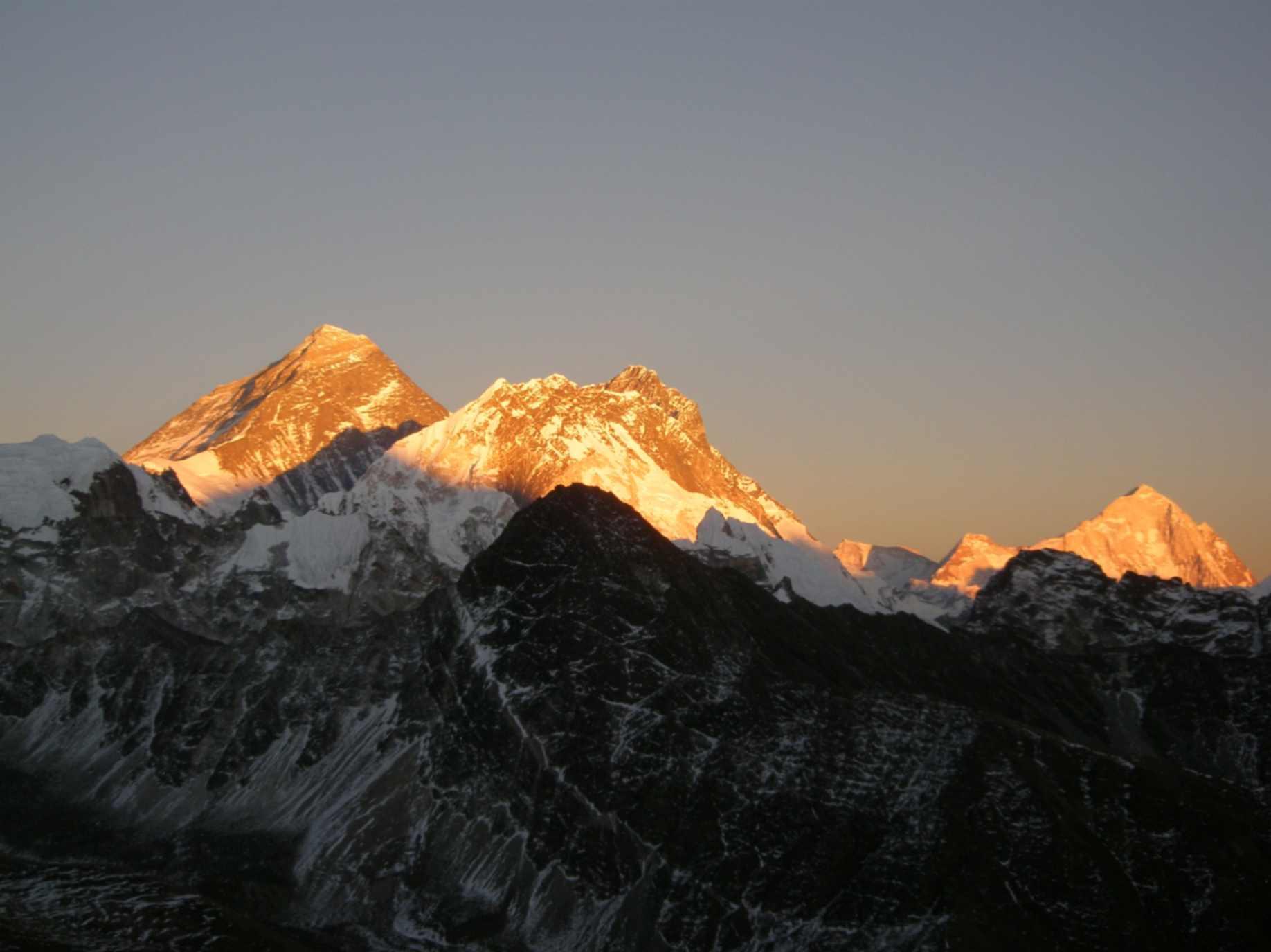 From Kathmandu: 12-Day Everest Base Camp Trek with Guide