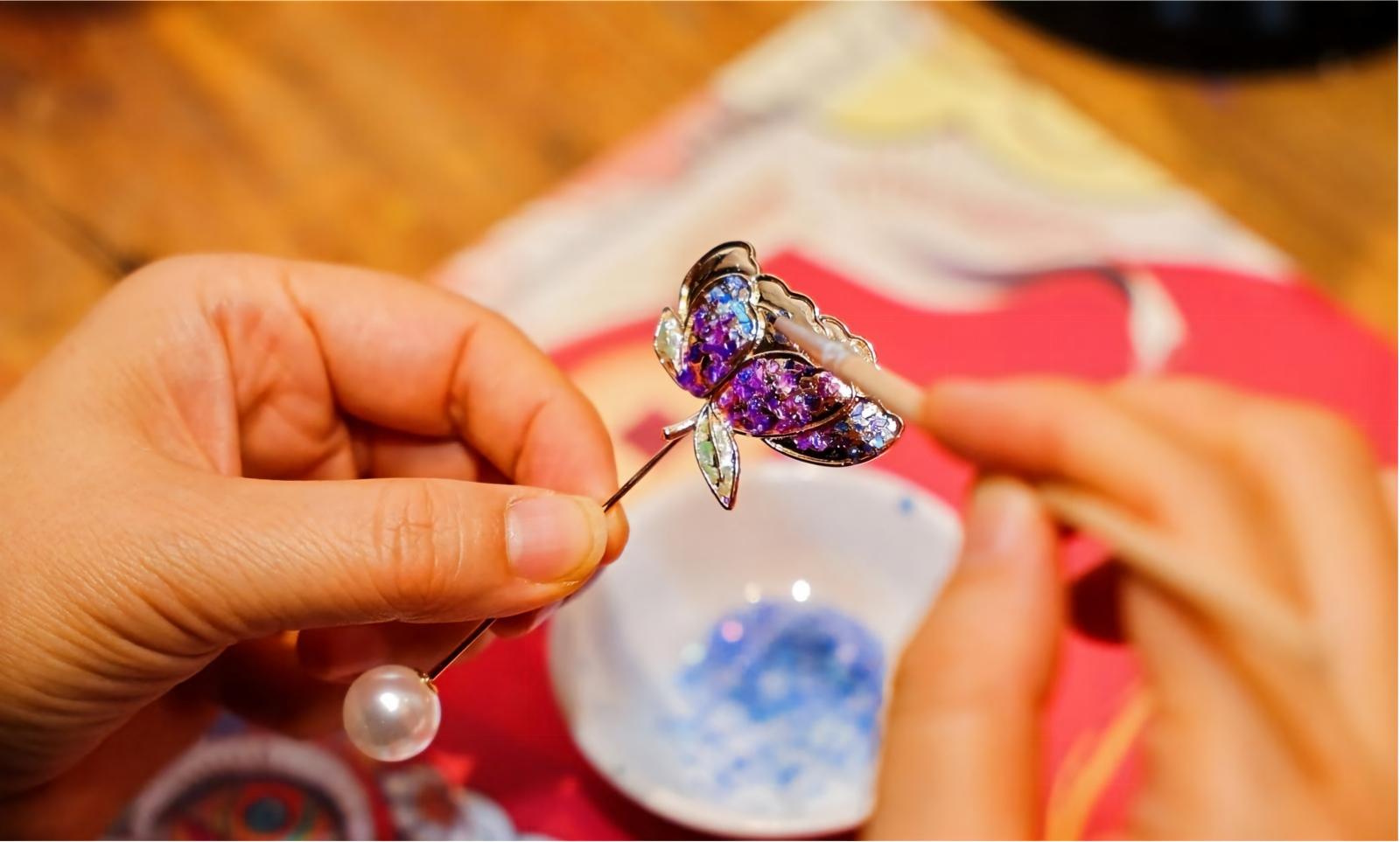 Beijing: Summer Palace, Hutong, and Craft Workshop Tour 3