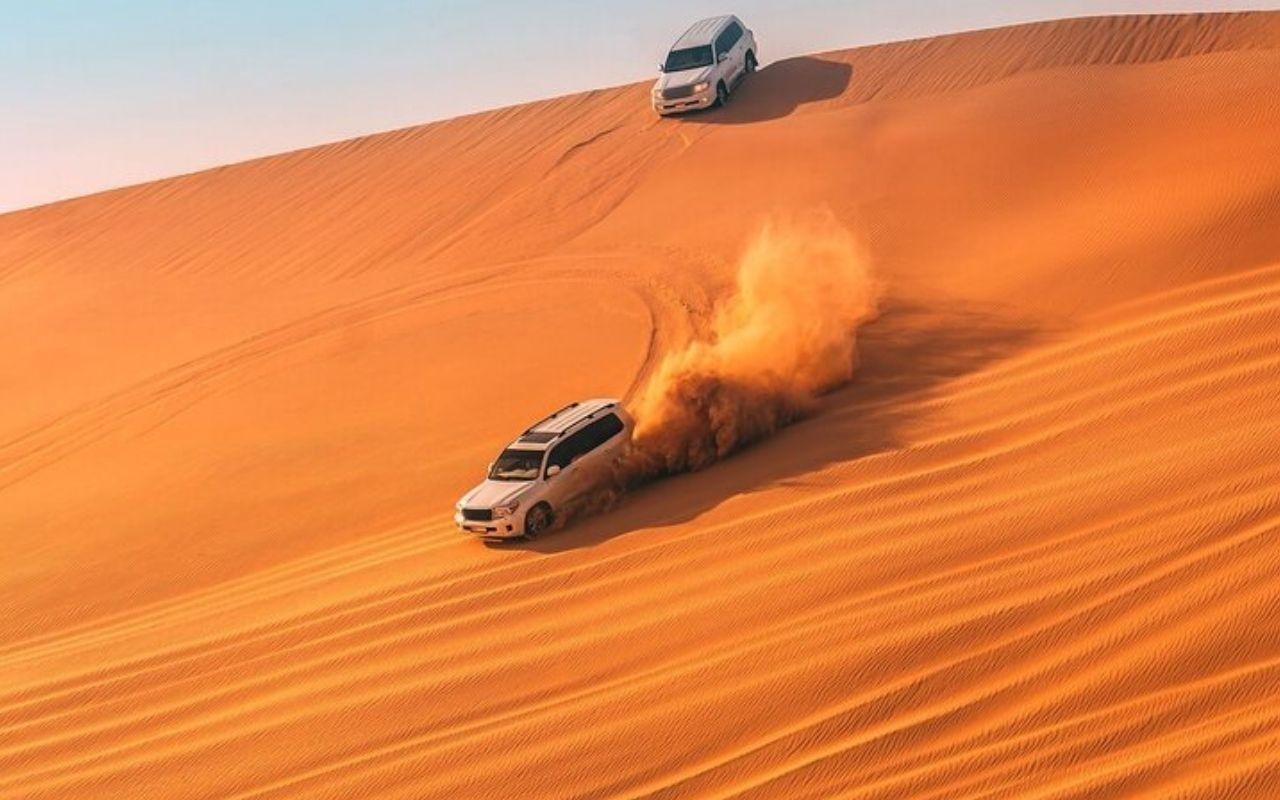 Doha: Full Day City & Safari Tour with Inland Sea Visit 2