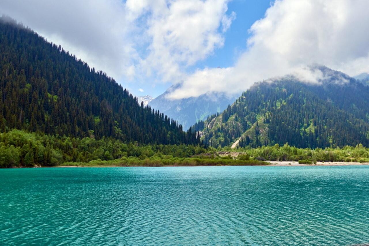 From Almaty: Esik Lake Day Trip with Turgen Waterfall Walk