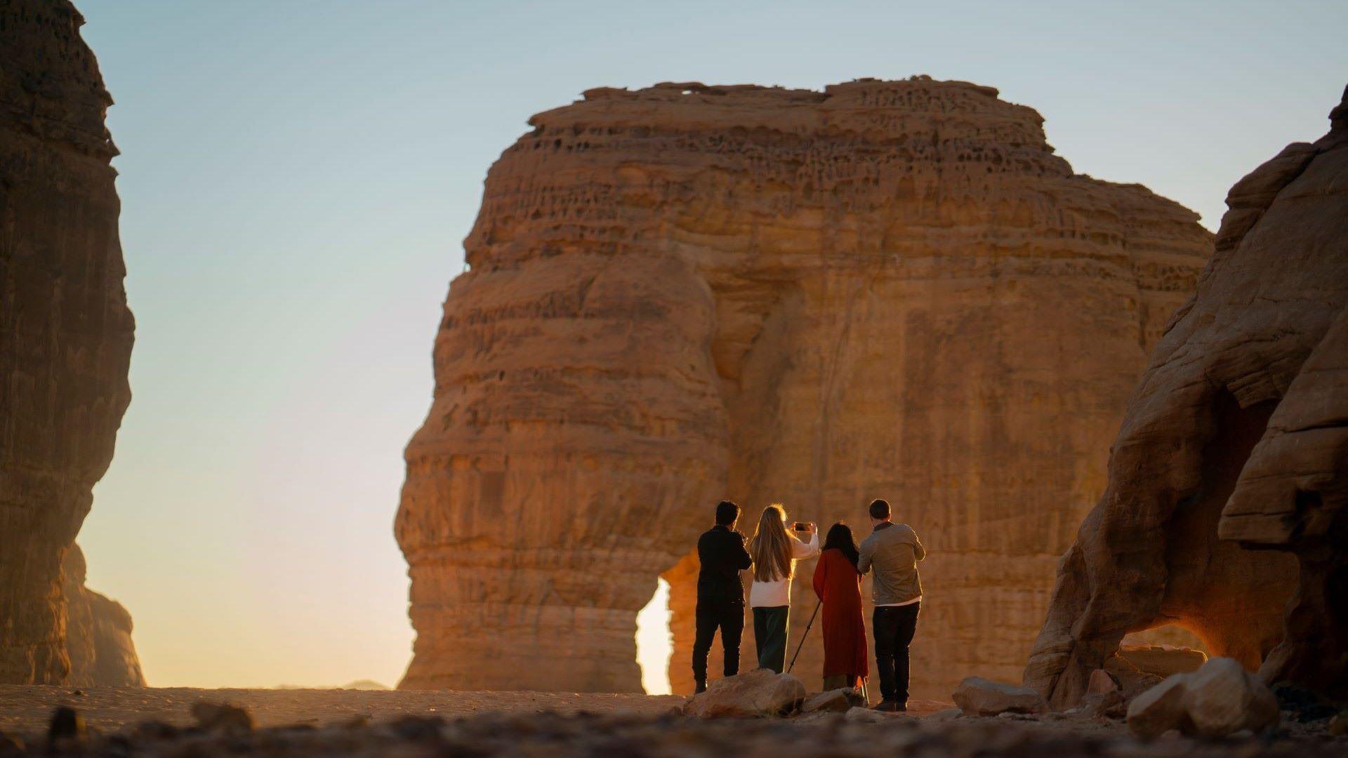 AlUla Solo Explorer: Private Cultural Highlights Tour 3