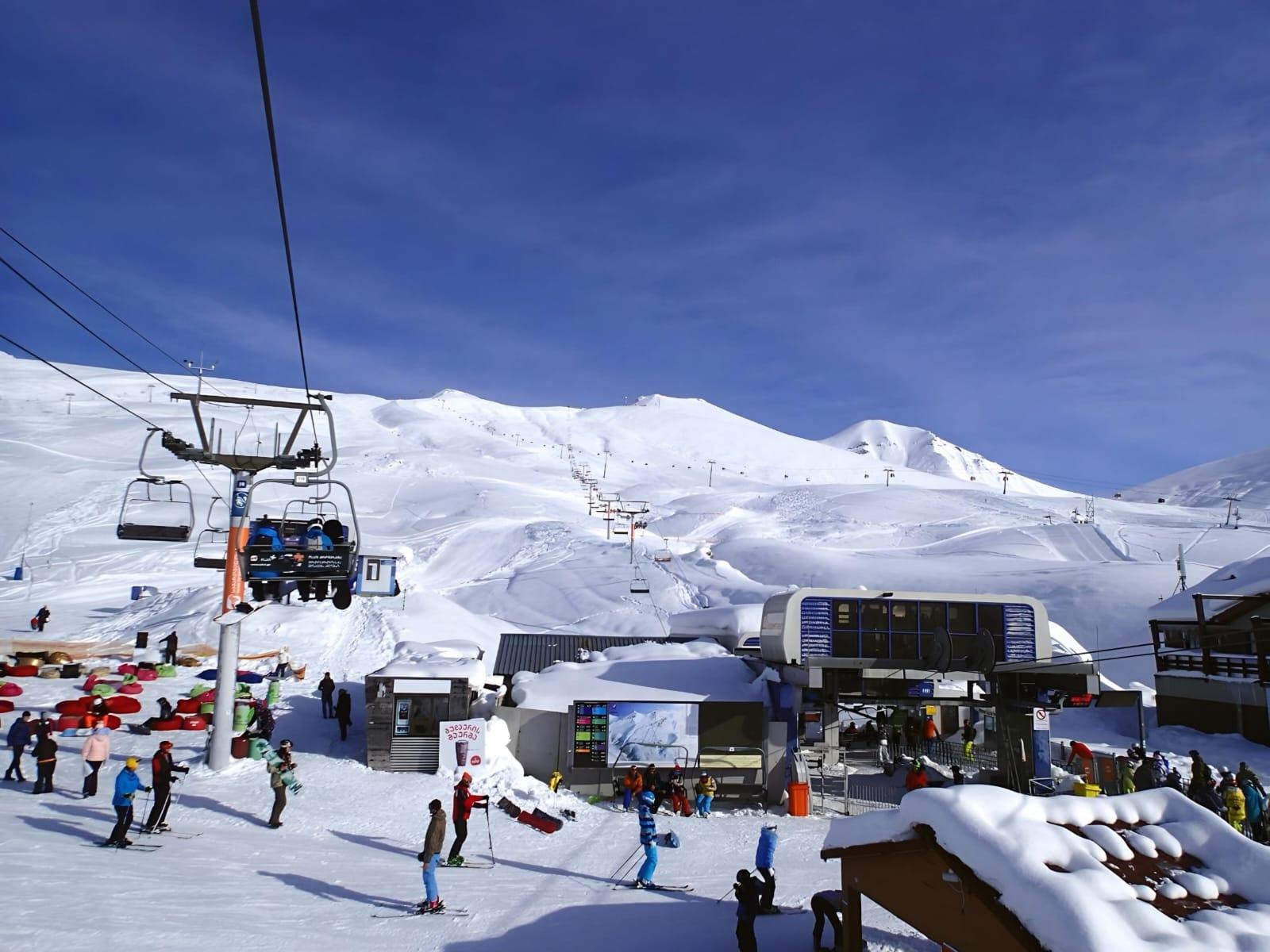 From Tbilisi: Gudauri Ski Resort - Winter Magic ❄ 2