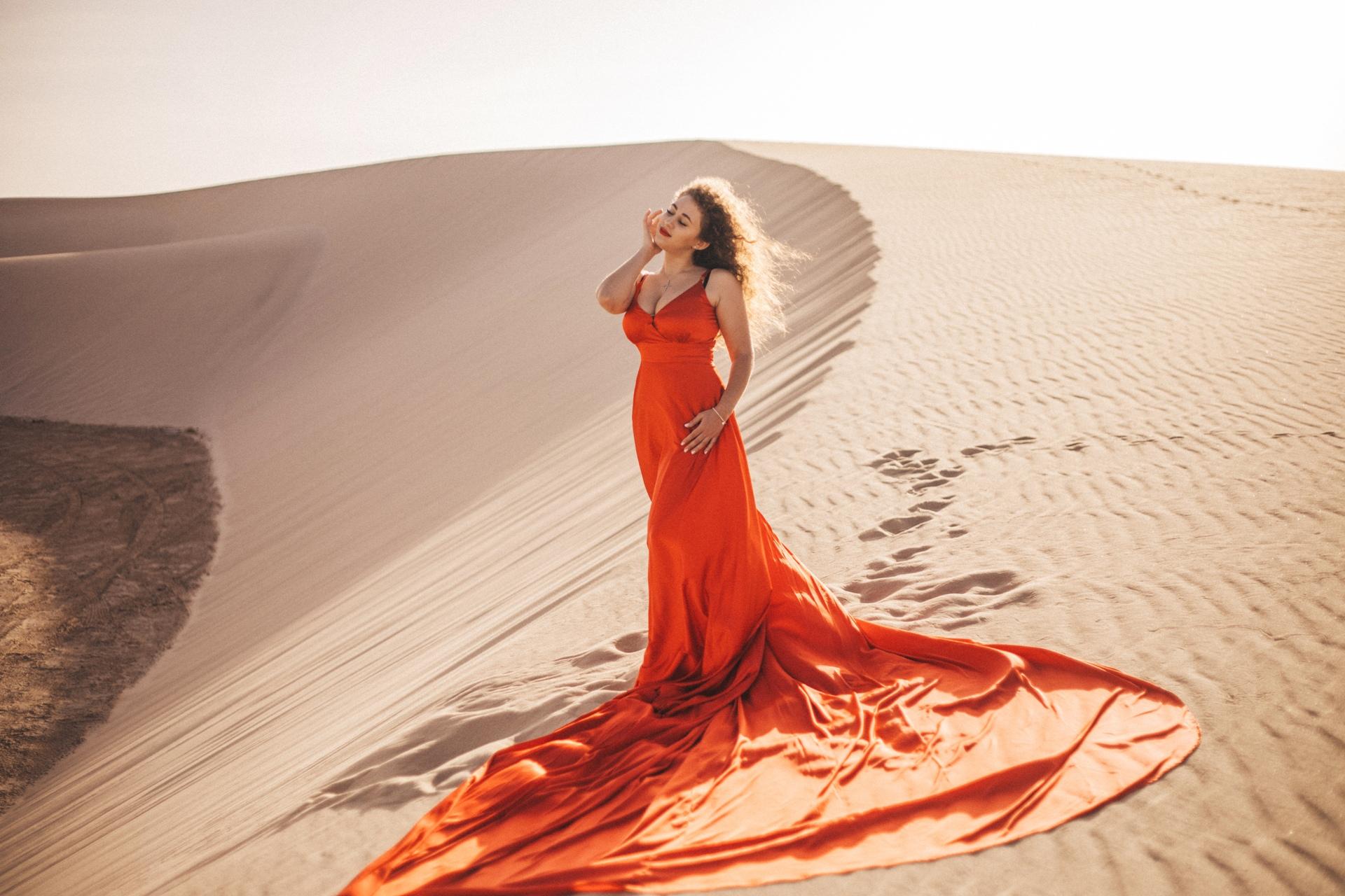 Doha: Guided Bedouin Camp Desert Safari with Arabic Costume 3