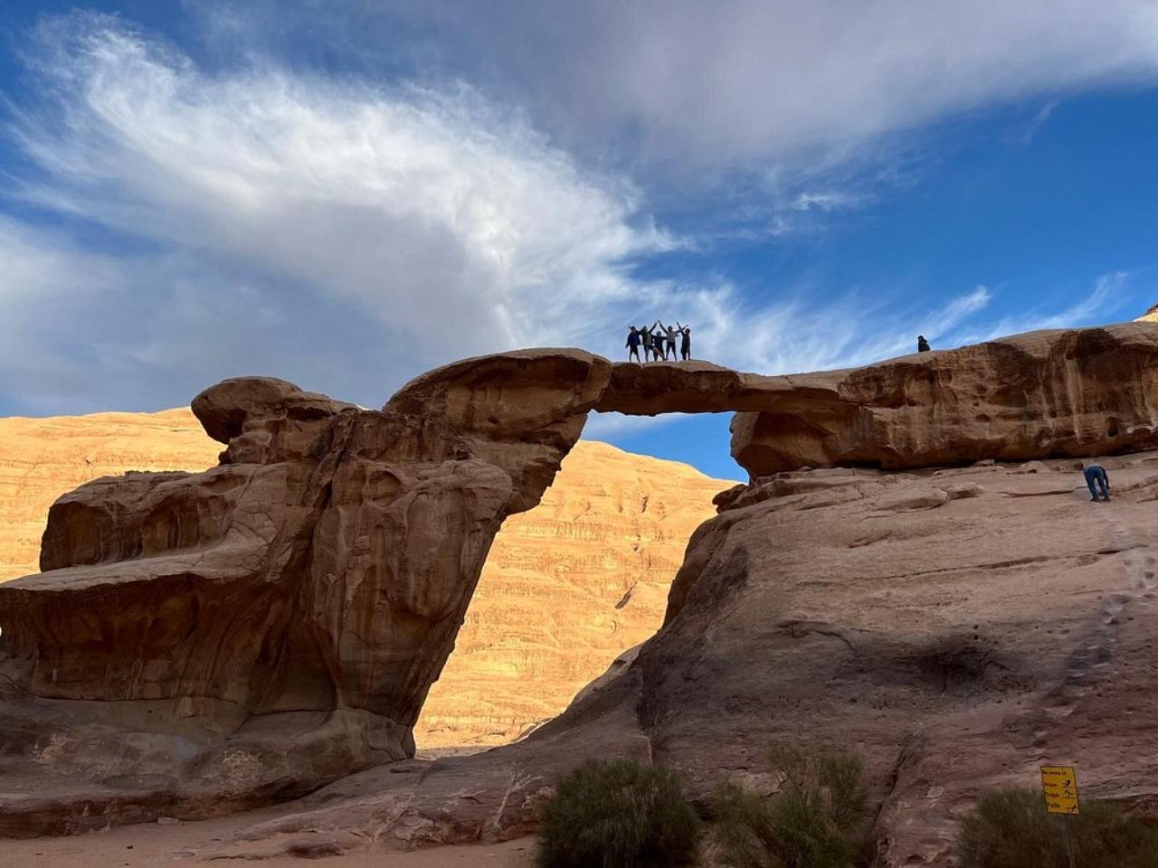 5-hour Jeep Tours with Sunset and Bedouin Tea