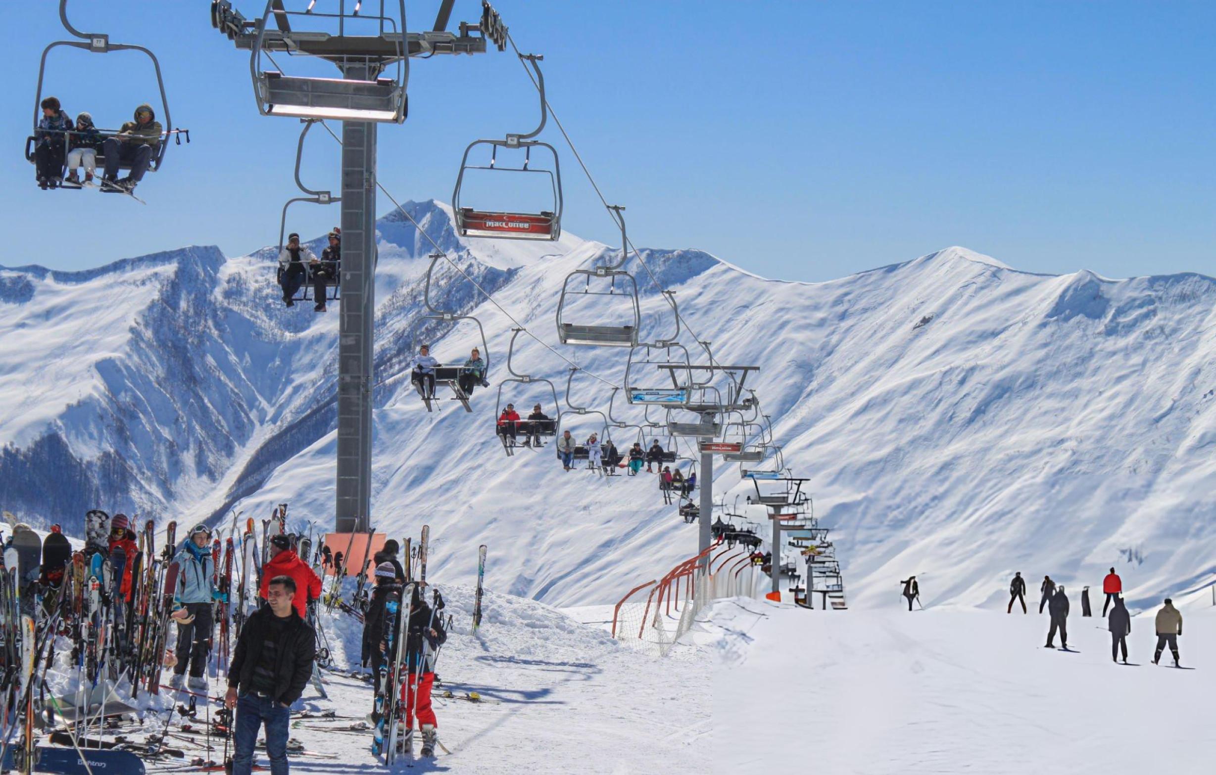 From Tbilisi: Kazbegi,Ananuri,and Gudauri Day Trip 3